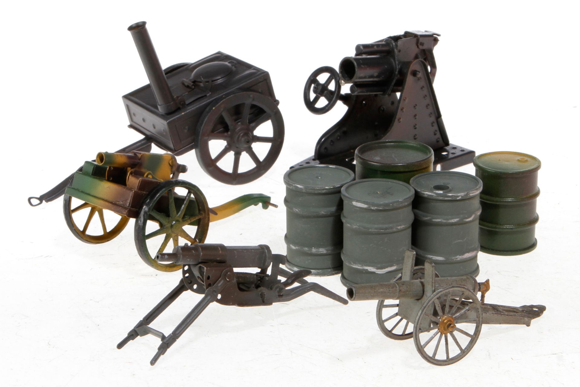 Konv. Ersatzteile für Militär-Spielzeug, Blech, HL, darunter MG-Wagen, bespielt