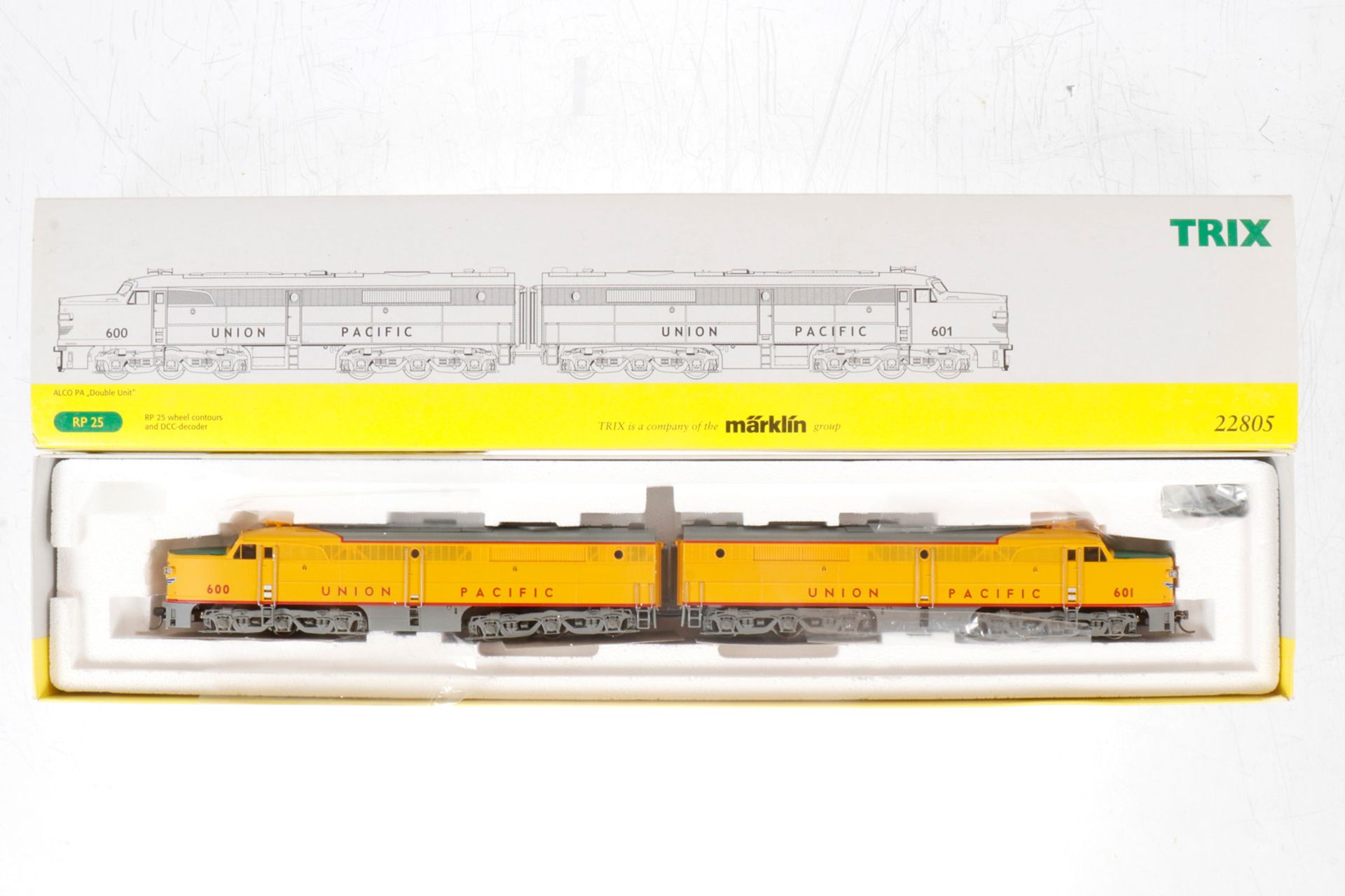 Trix Doppel-Diesellok "600/601 UP" 22805, S H0, 2-teilig, gelb, OK (Styroporplatte besch.), Z 2