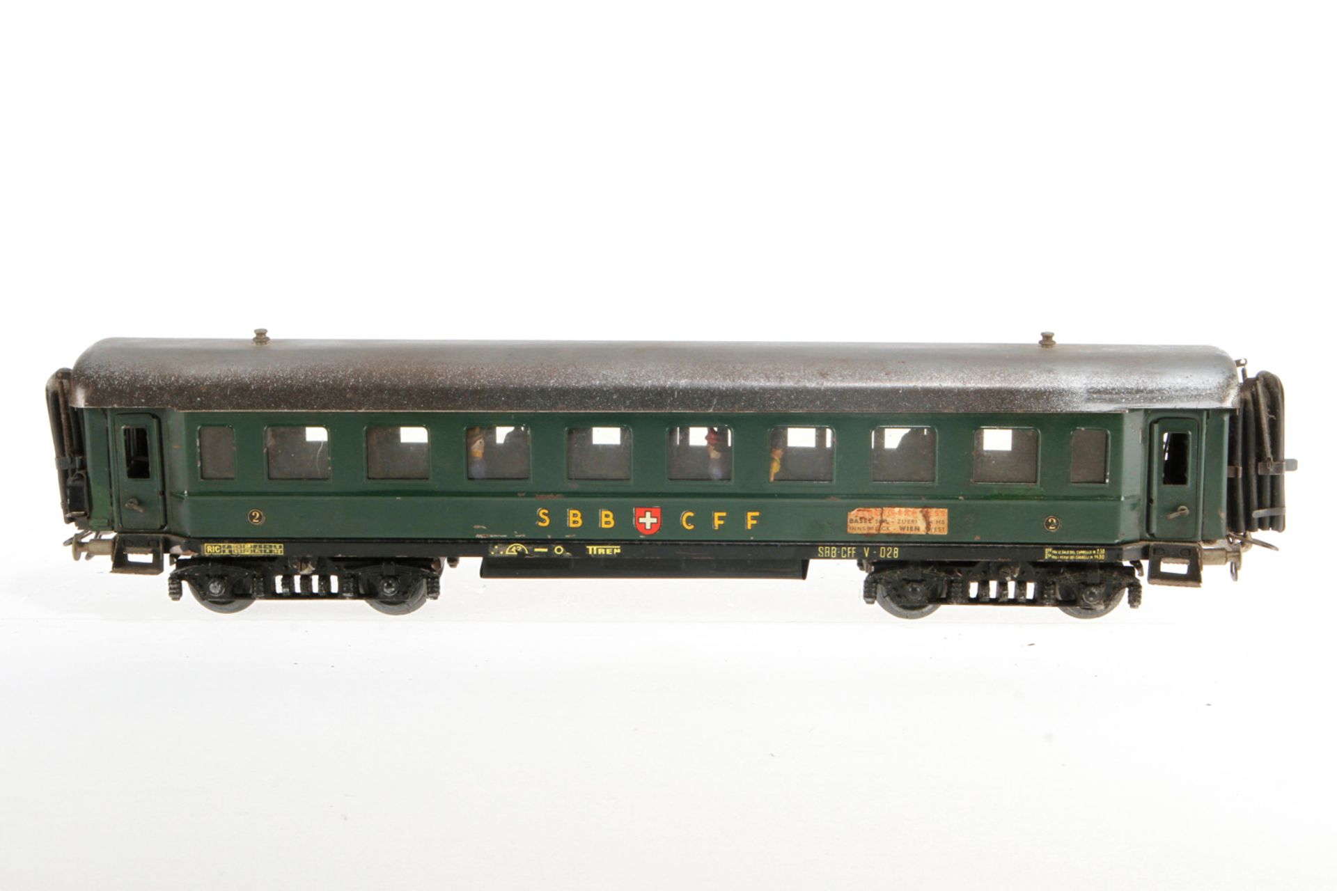 Elettren schweizer Personenwagen V-028, S 0, grün, 2. Klasse, mit Inneneinrichtung und