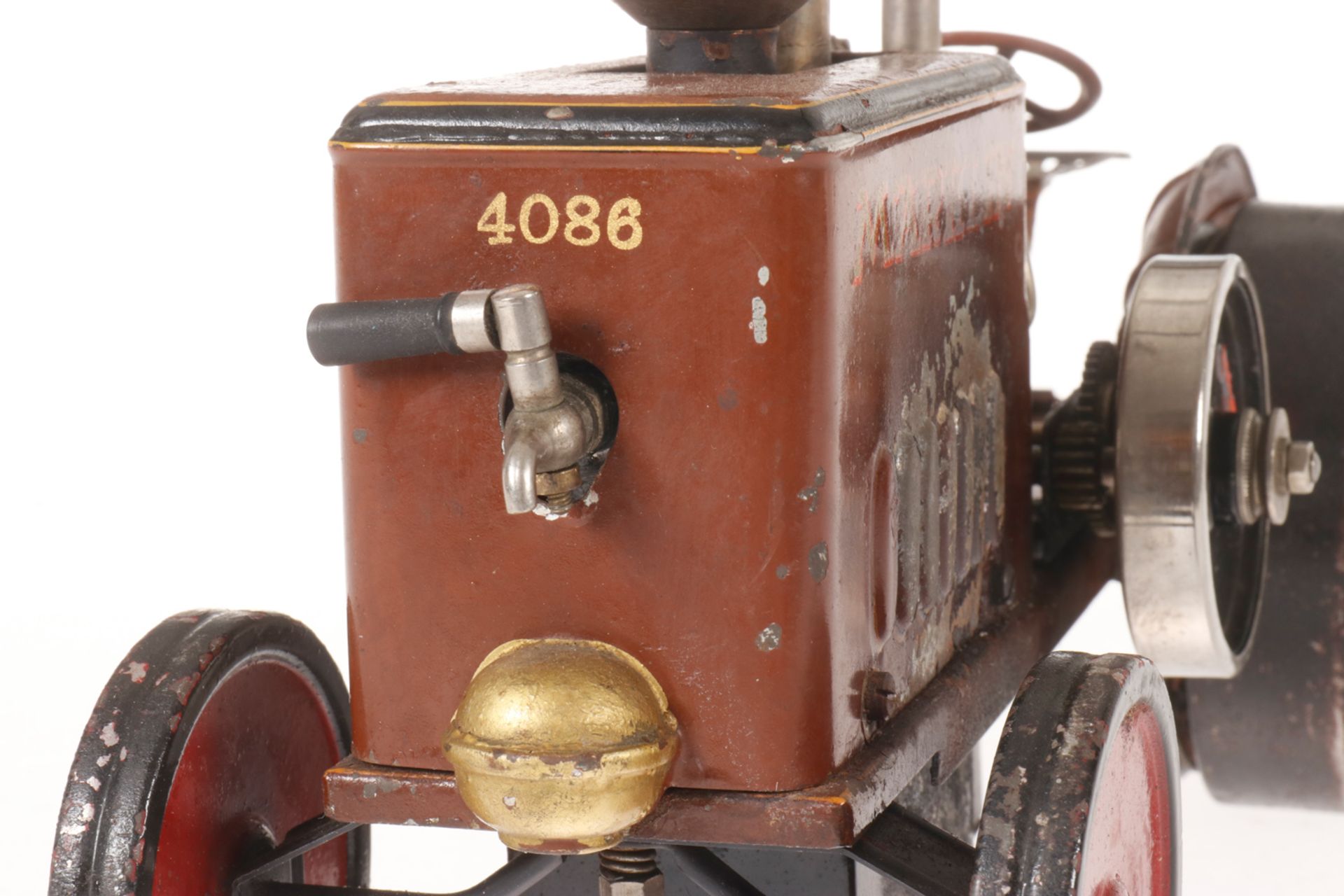 Märklin Dampftraktor 4086, spiritusbetrieben, handlackiert, mit Brenner und Armaturen, seitlich - Bild 5 aus 6