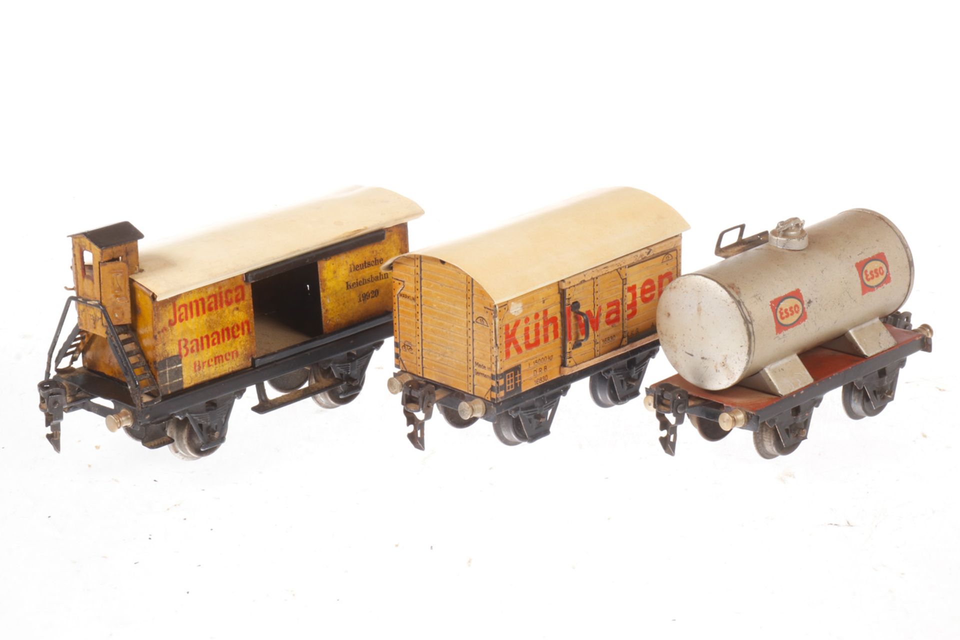 3 Märklin Güterwagen, S 0, Kühlwagen 1683, Jamaica 1992 und Esso Kesselwagen, L 13 und 16,5,