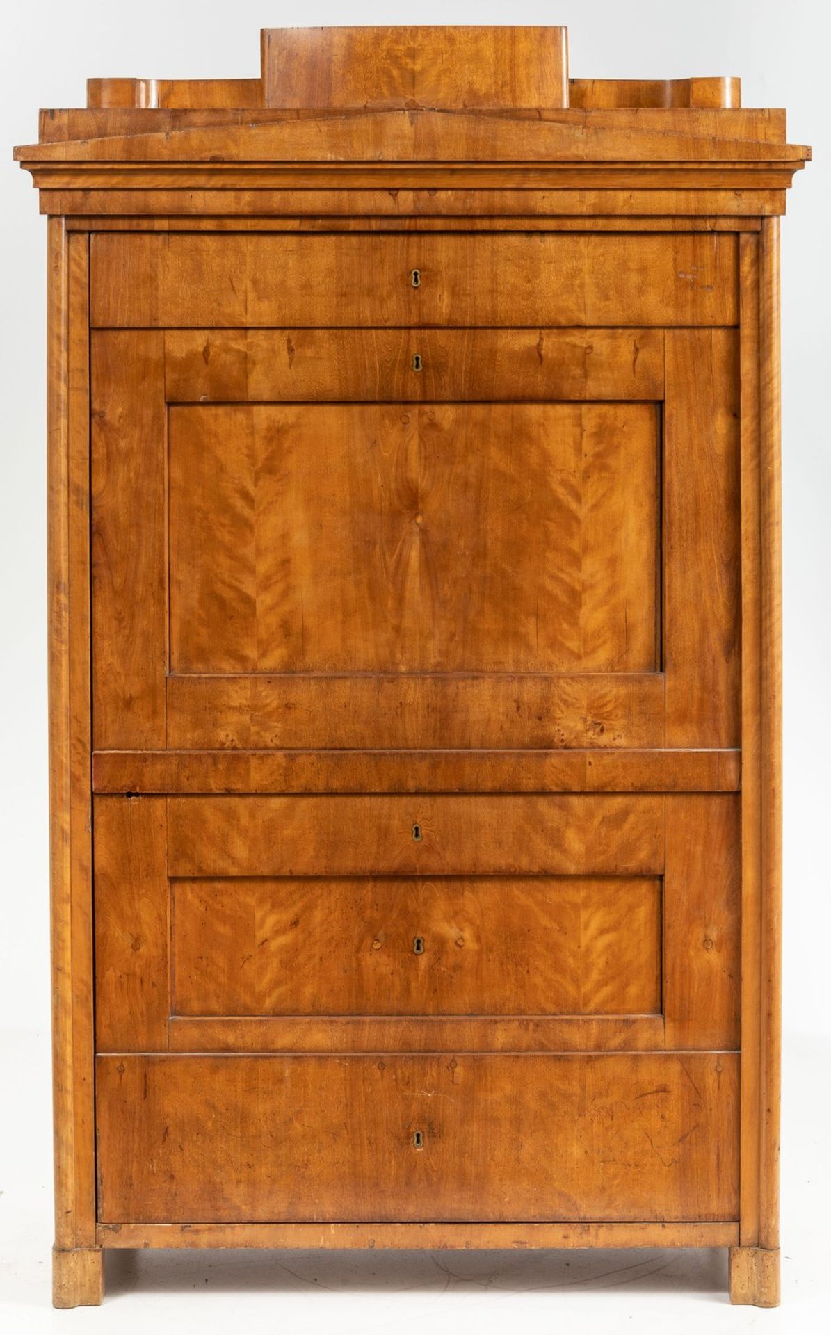 Biedermeier-Schrank in SekretärformNorddeutsch, um 1825-30 Birke. Eintüriger Korpus