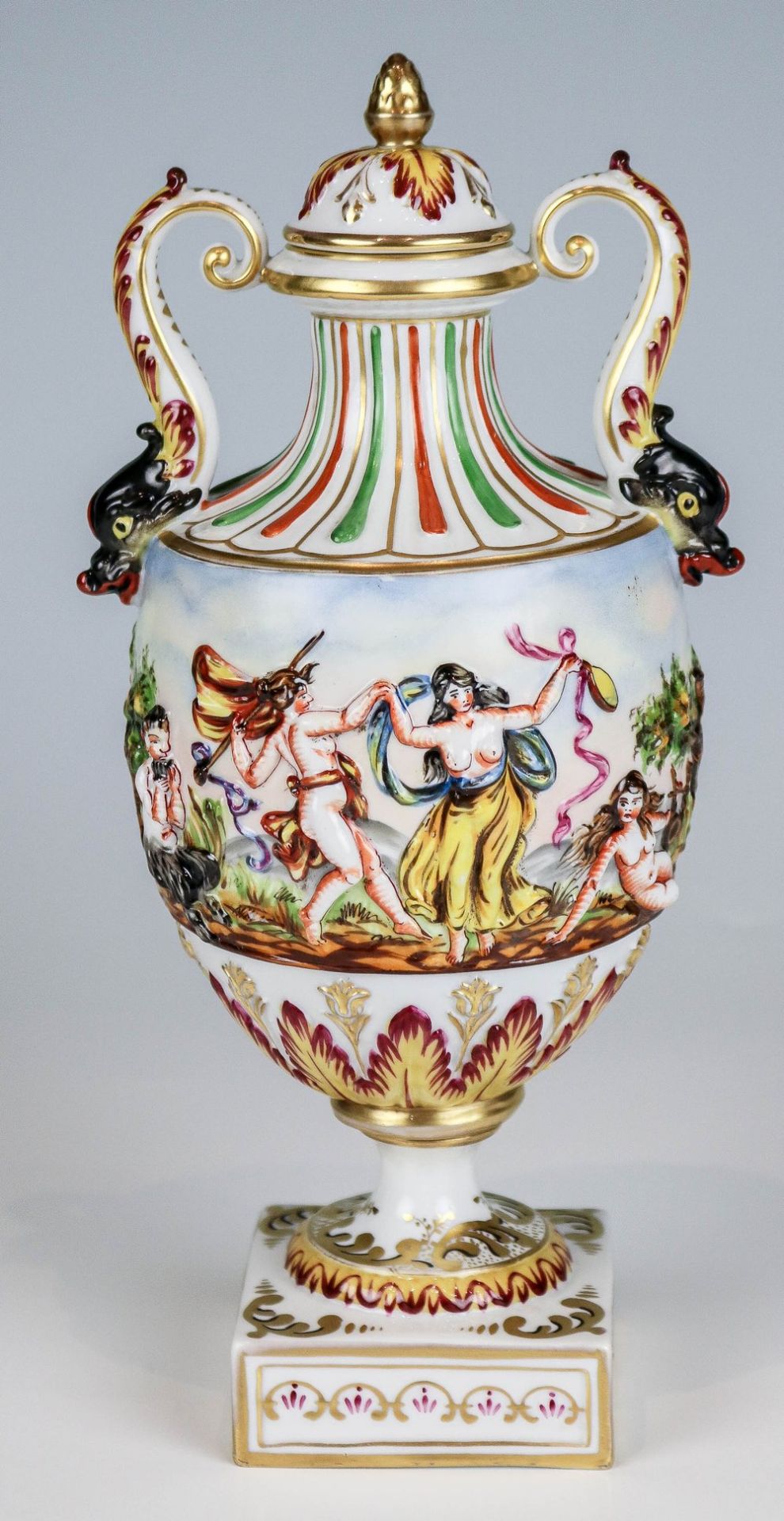 Deckelvase in der Art von Capodimonte - Bild 2 aus 3