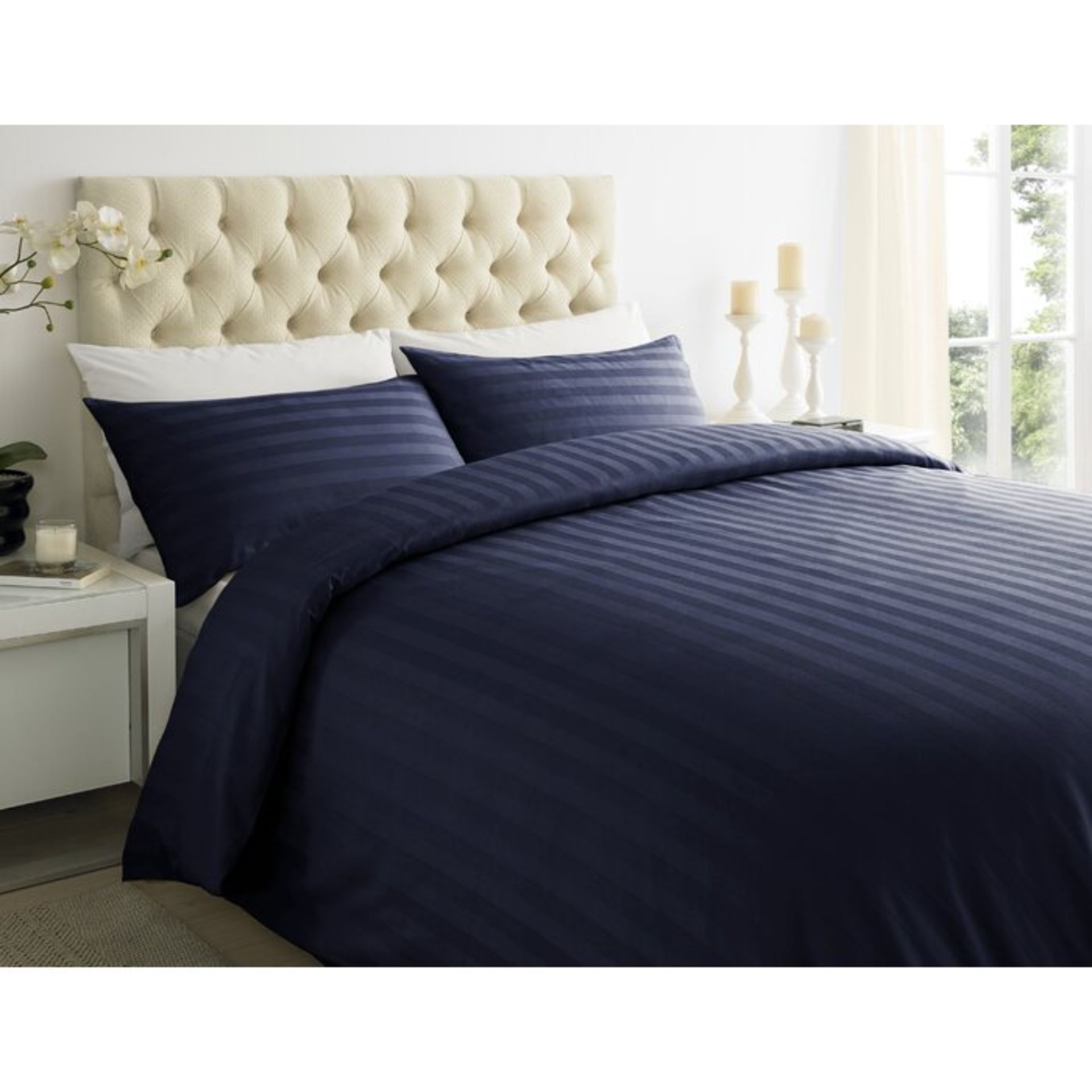 250 TC Sateen Duvet Cover Set - RRP £35.99