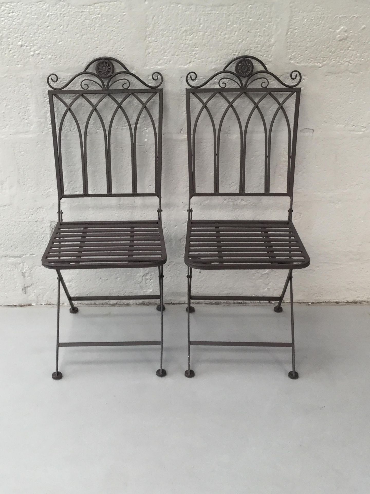 x2 Brown Wrought Iron Antique Style Folding Garden Chair