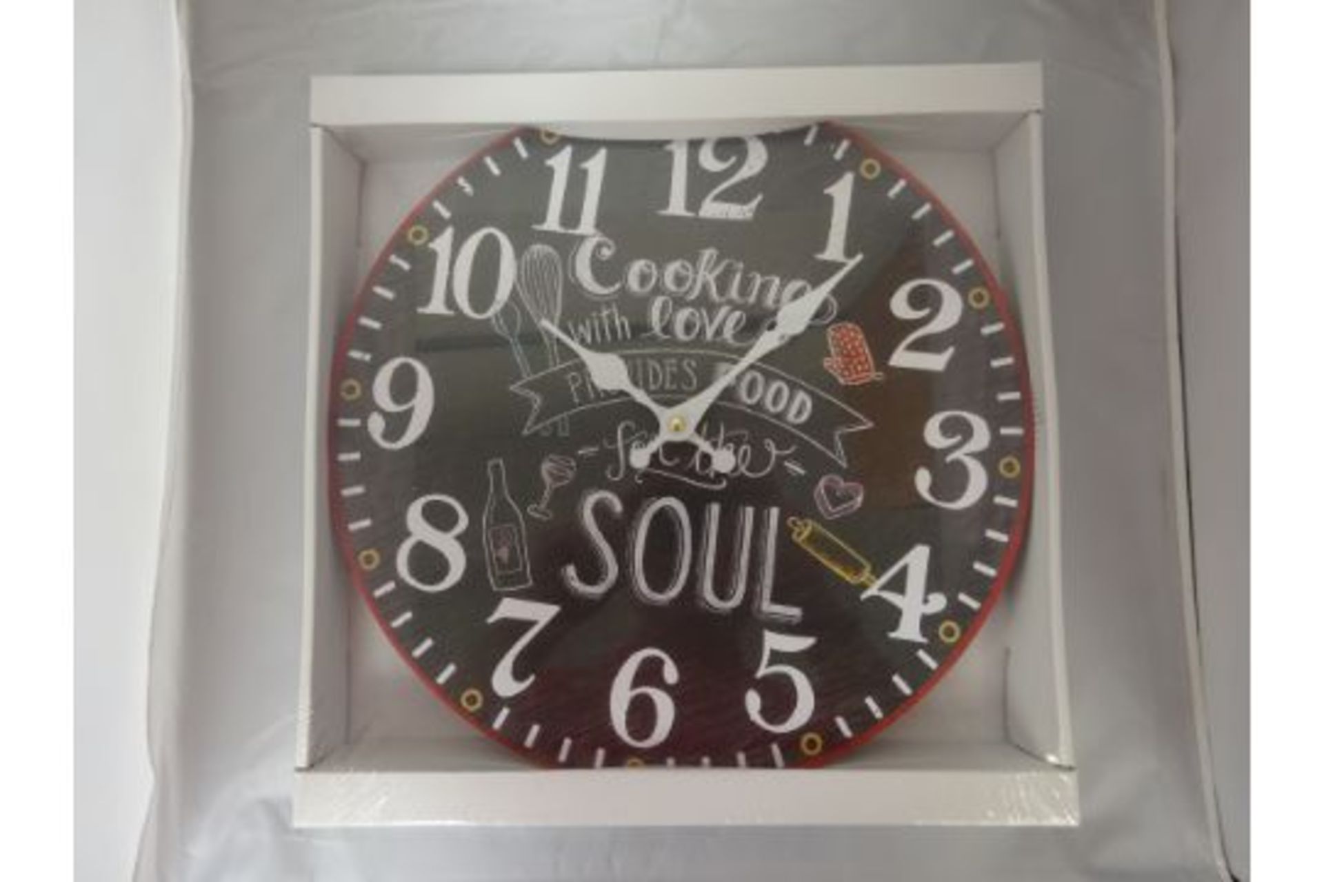 New Cooking With Love Wall Clock in Original Packaging