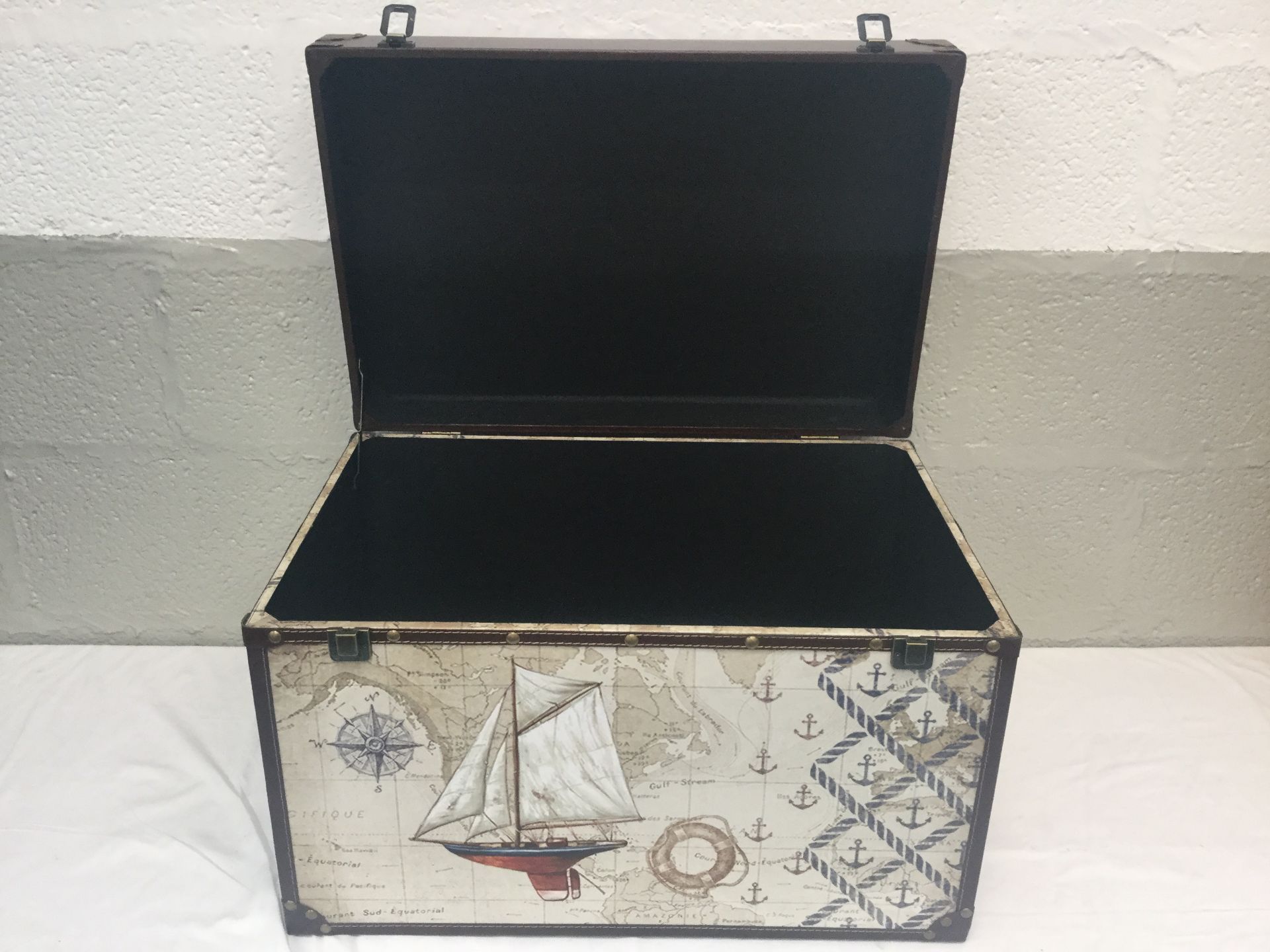 New Large Ship Desighn Storage Box - Image 2 of 2