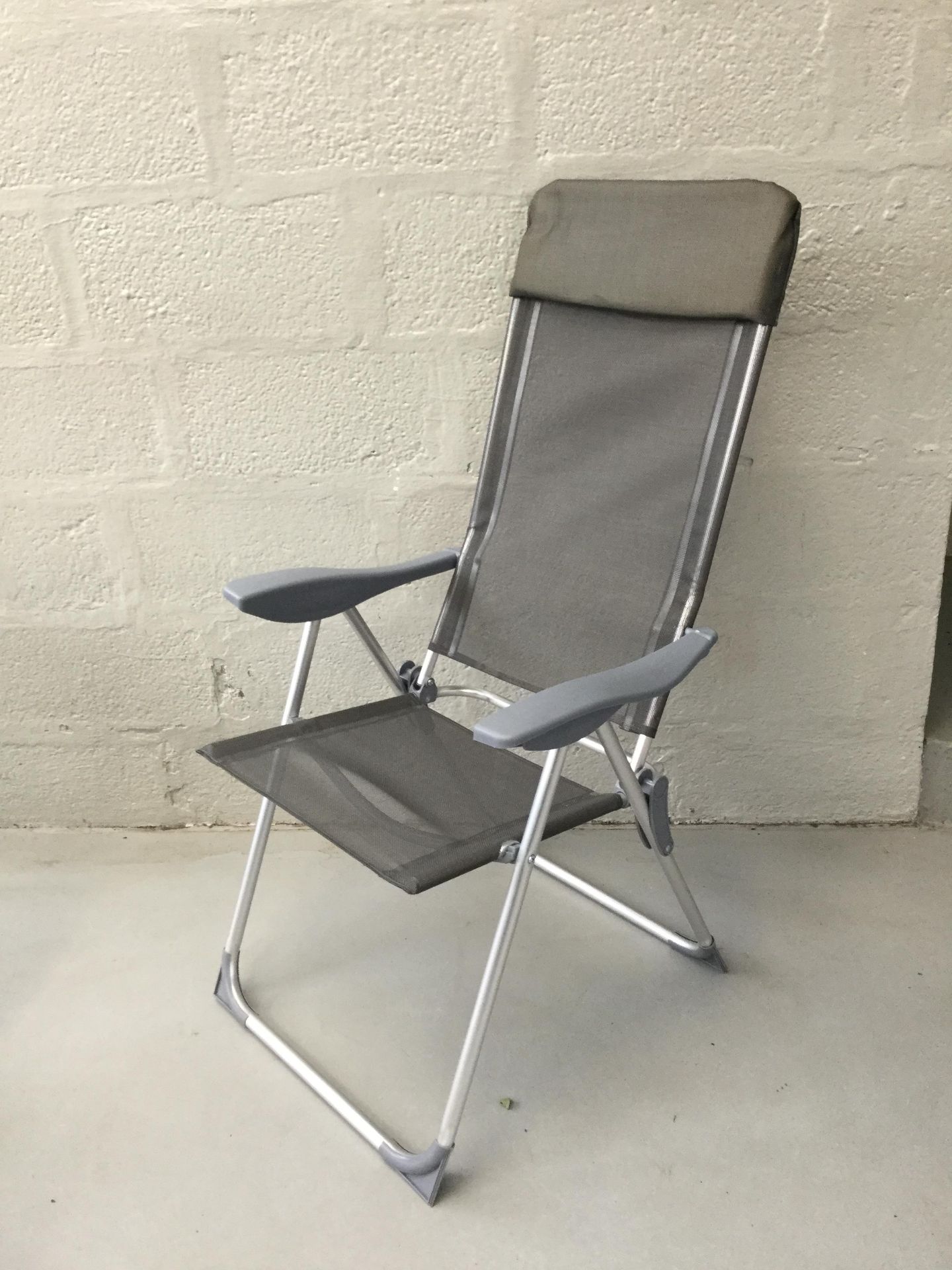 x2 Folding Grey Chairs - Image 2 of 2