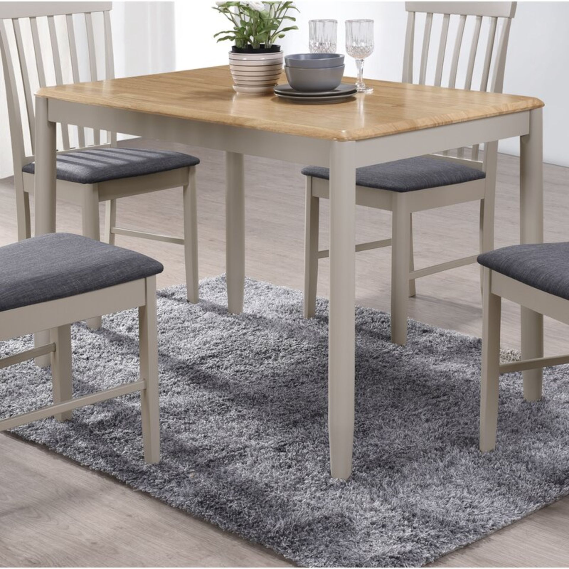 Brentwood Dining Table - RRP £135.99 TABLE ONLY