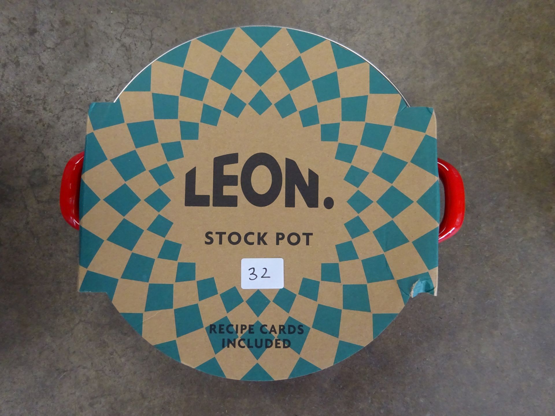 Leon stock pot