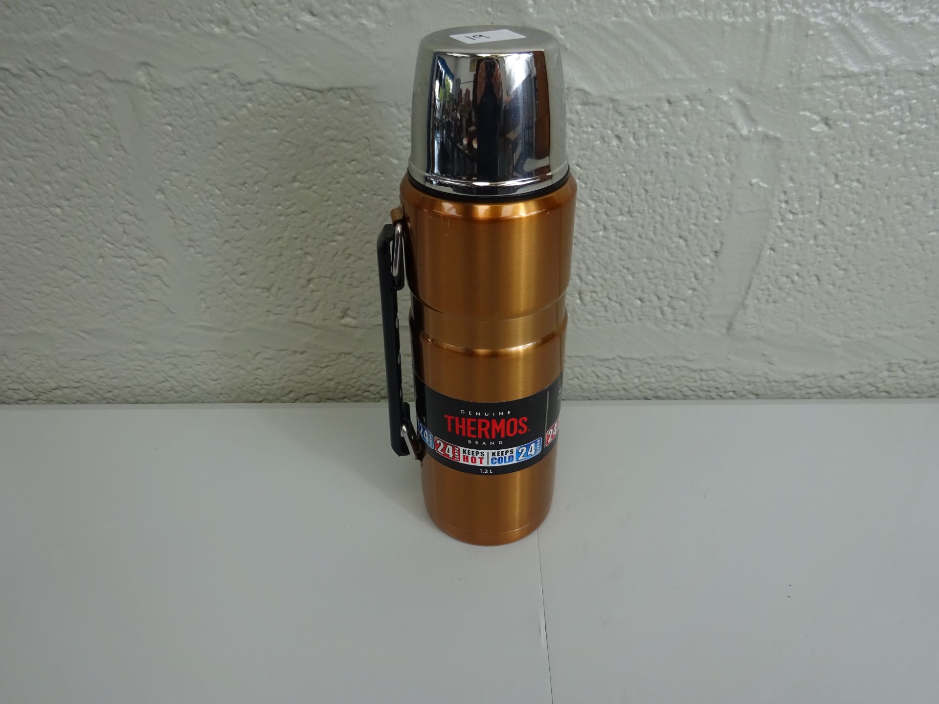 1.2L gold stainless steel insulated double wall flask - RRP £26.99