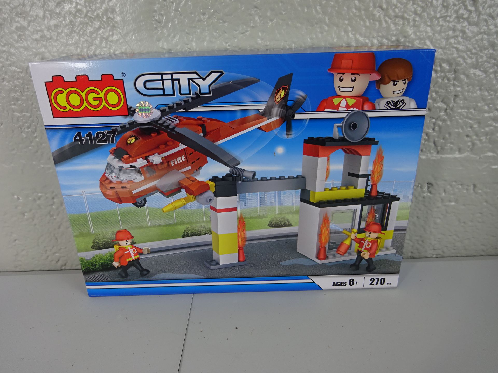 COGO 4127 CITY HELICOPTER BRICK SET