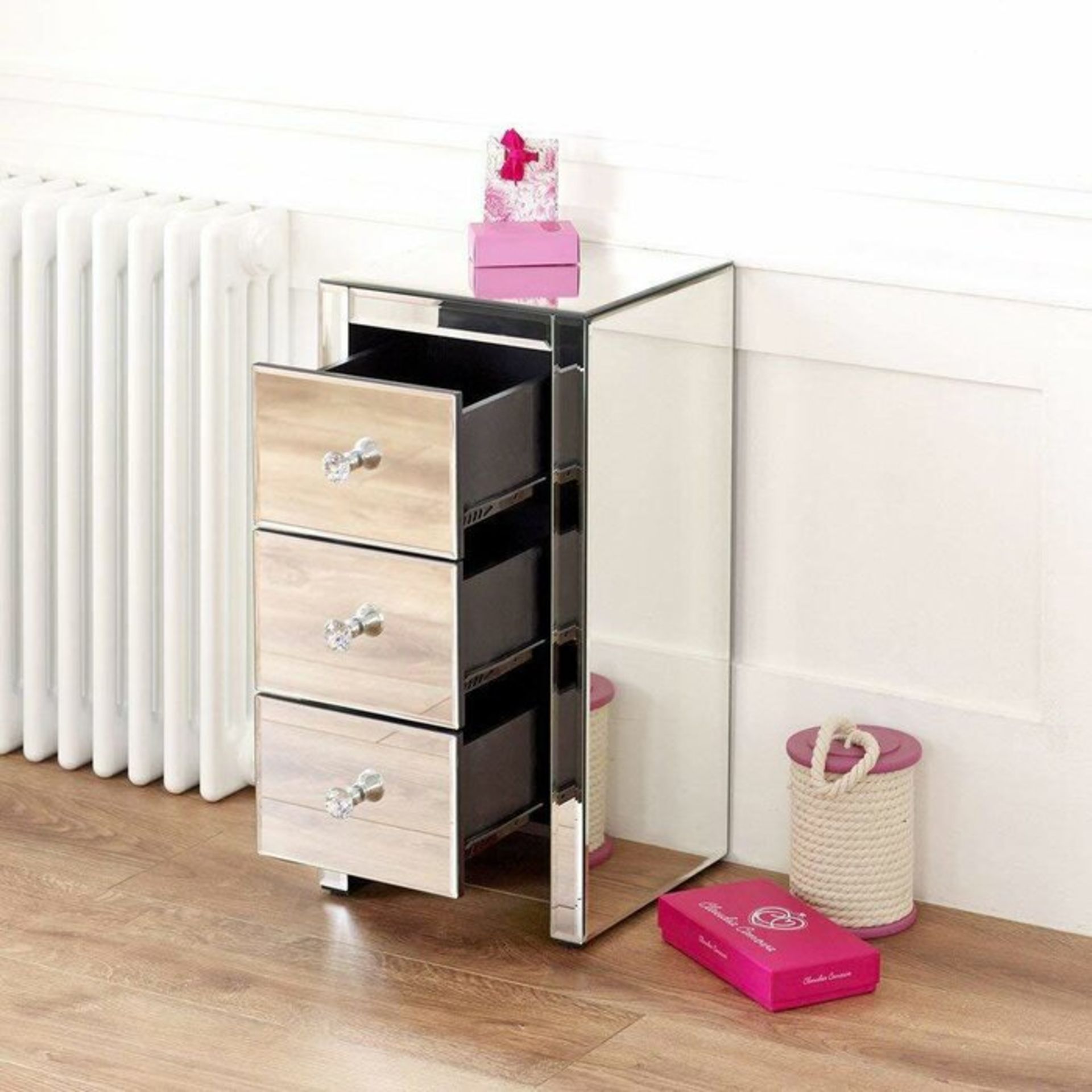 Willa 3 Drawer Chest - RRP £158.99 - Image 2 of 2