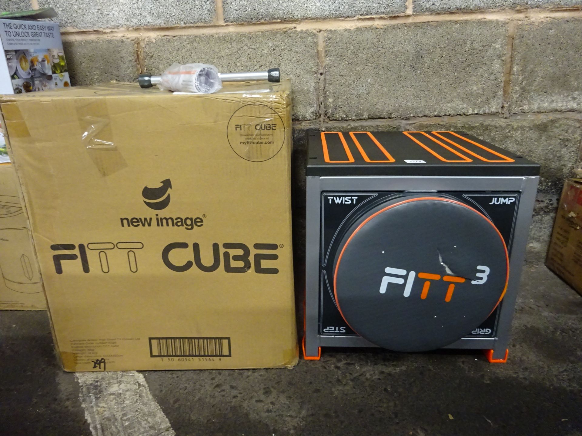FIT CUBE EXERCISER
