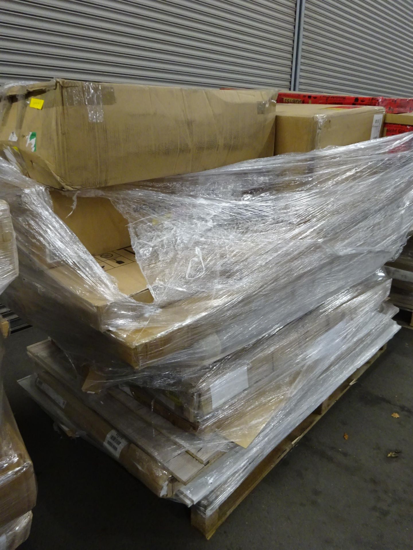 LG DOUBLE PALLET OF UNTESTED WAYFAIR CUSTOMER RETURNS (NO MANIFEST). WE HAVE NOT TOUCHED OR PICKED - Image 3 of 4