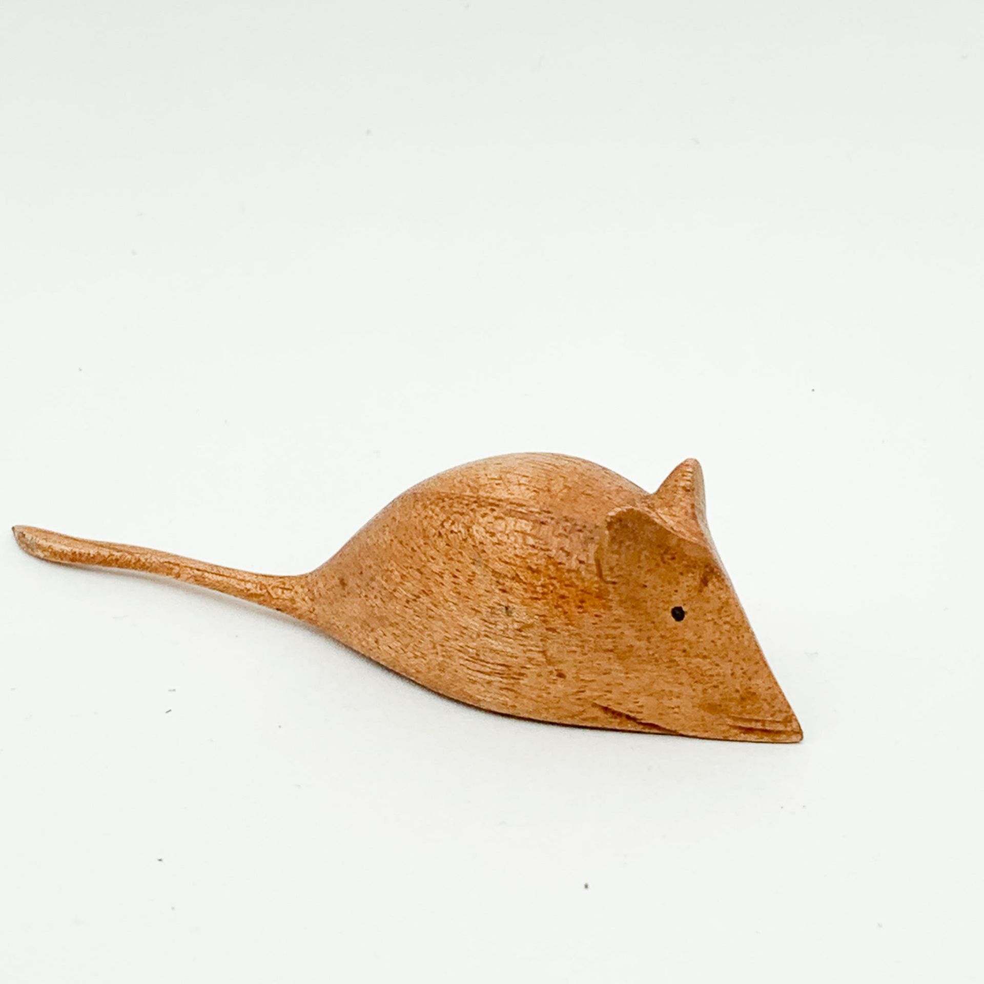 10cm Wooden Hand Carved Mouse