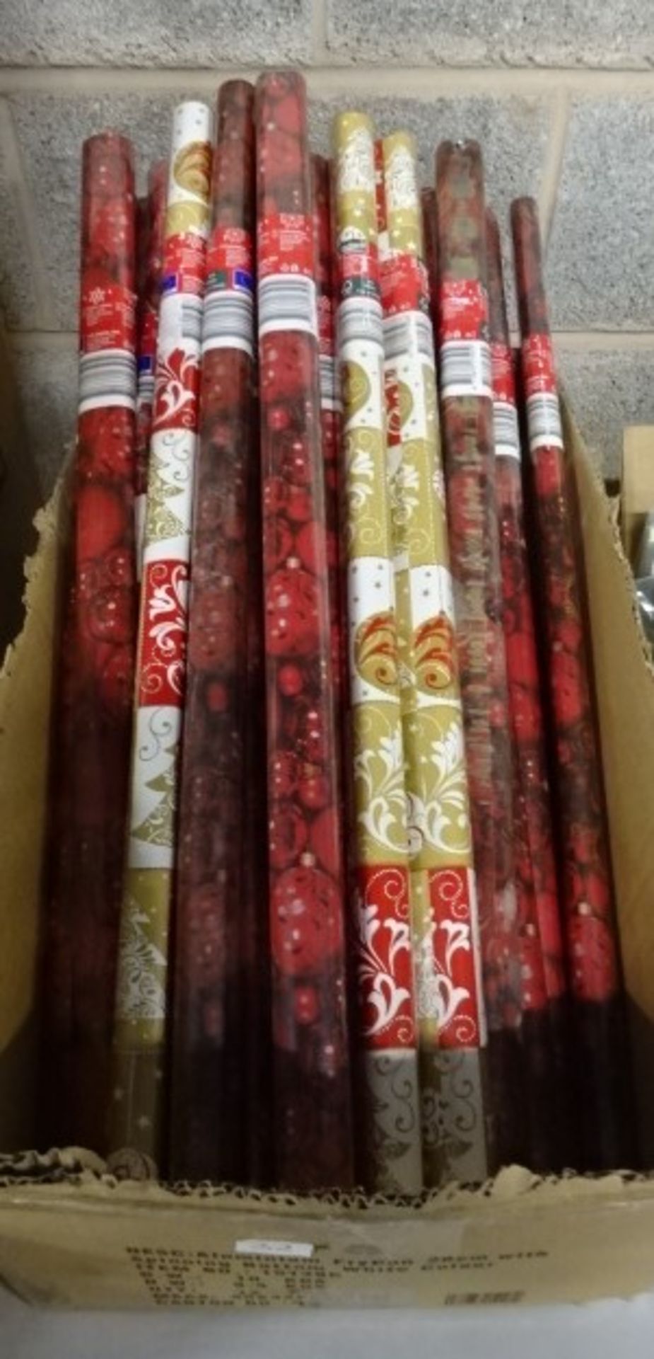 BOX OF RED & GOLD XMAS WRAPPING PAPER APPROX 35 ROLLS