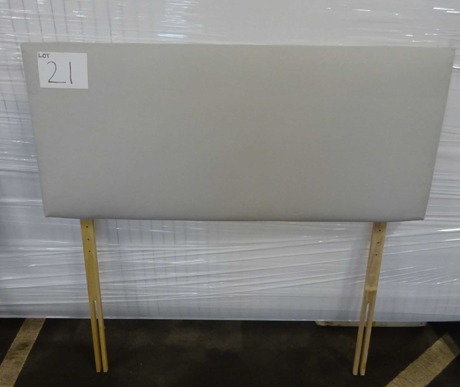 x1| Carpet Right Ex-Display 4ft 6 Silentnight Jasmine Headboard In Sandstone|RRP £129| - Image 2 of 2