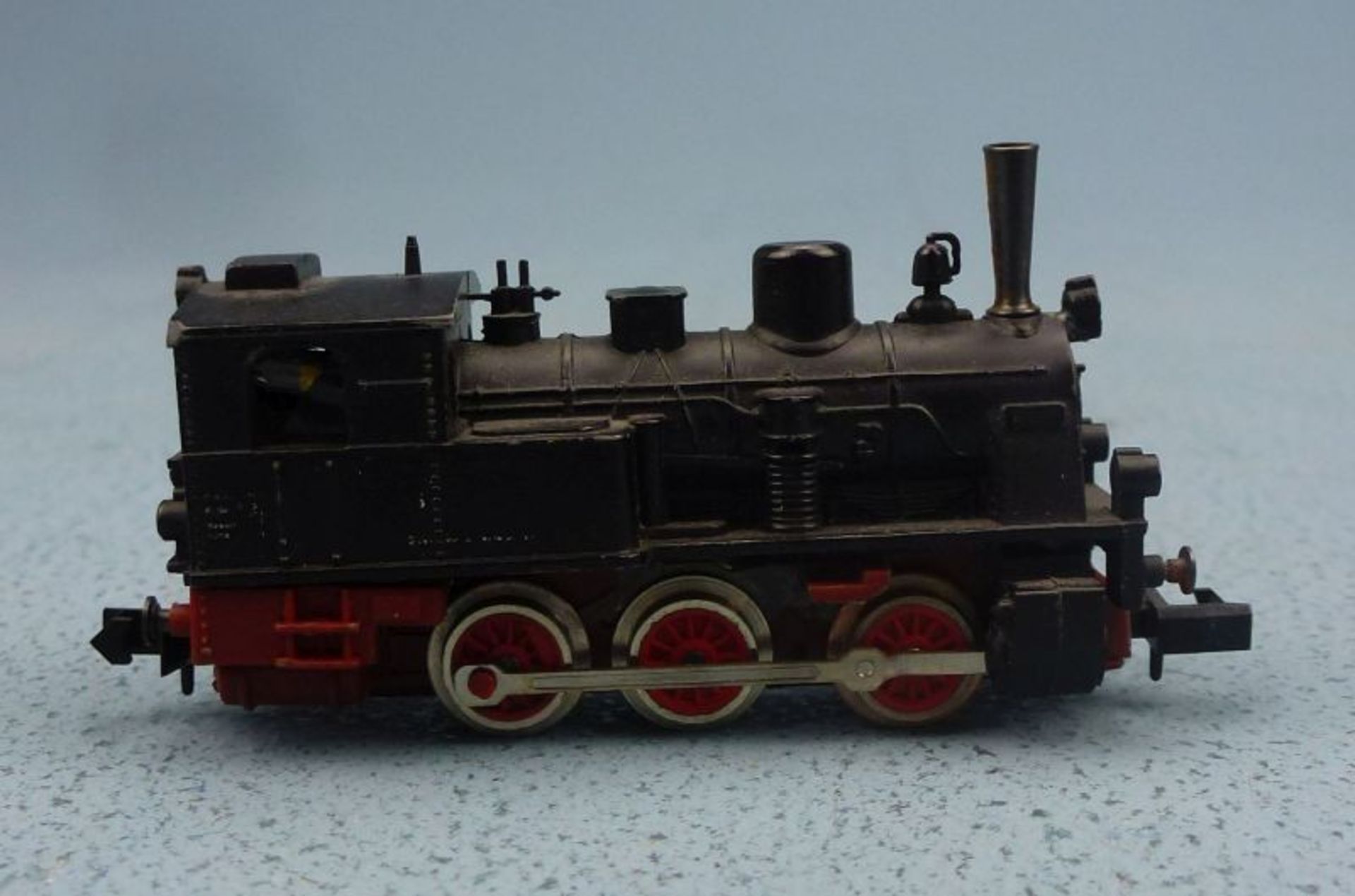 2 Lokomotiven 2310 / 2222, Arnold - Bild 3 aus 4