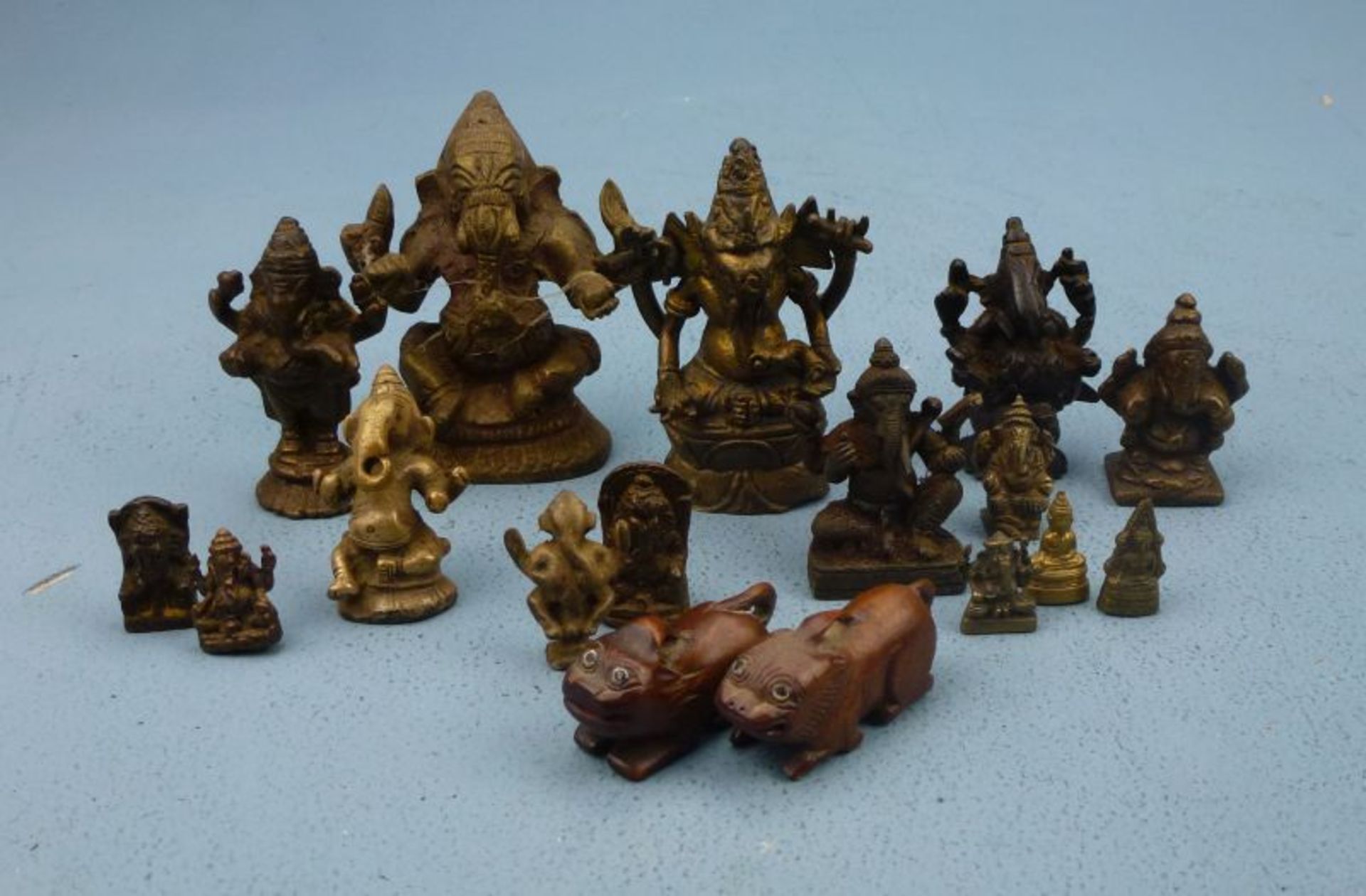 Konvolut (Miniatur-) Figuren, Asien