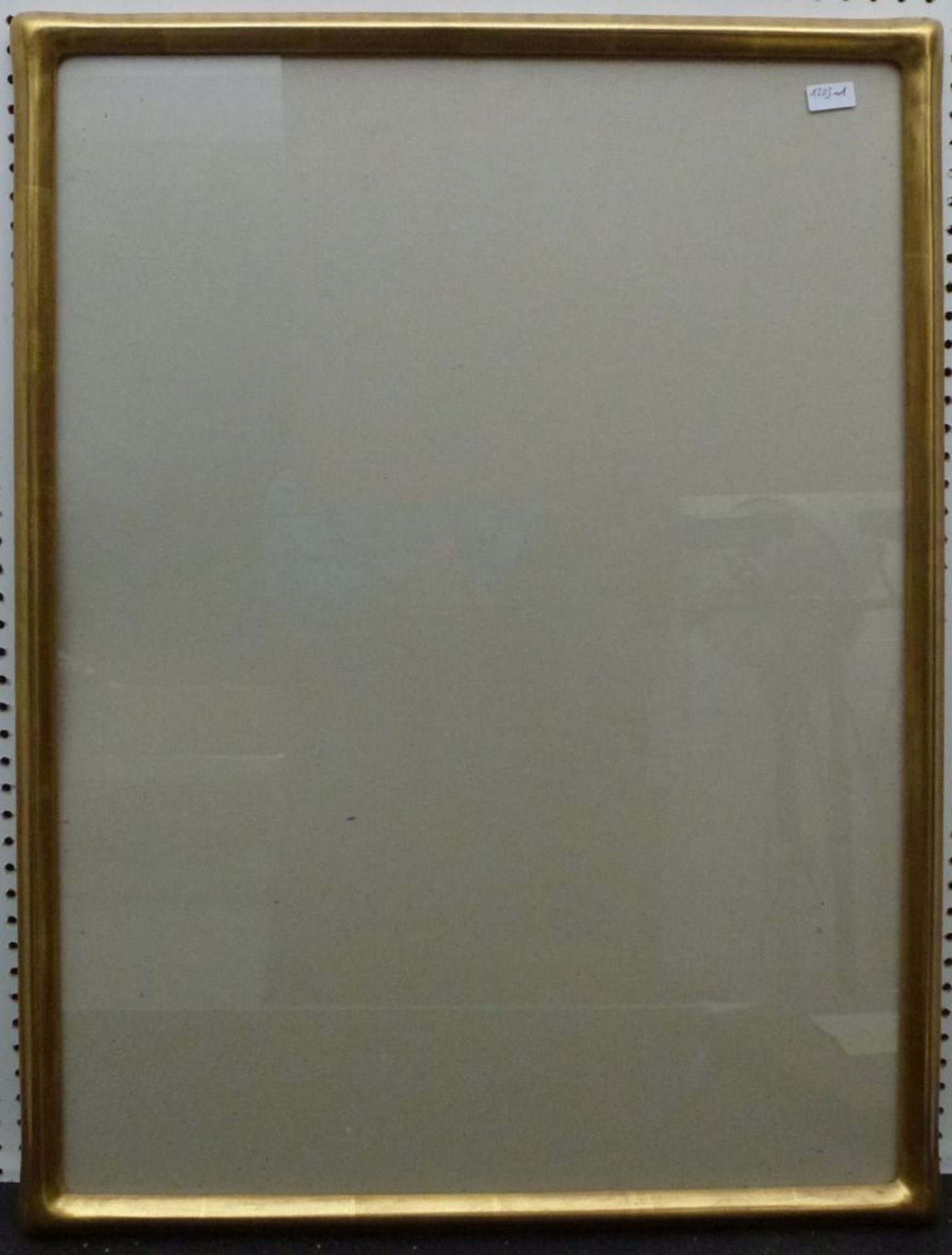 Graphikrahmenhandgearbeitet, blattvergoldete schlichte Leiste, 63x48 cm bzw. 58,5x43,5 cm