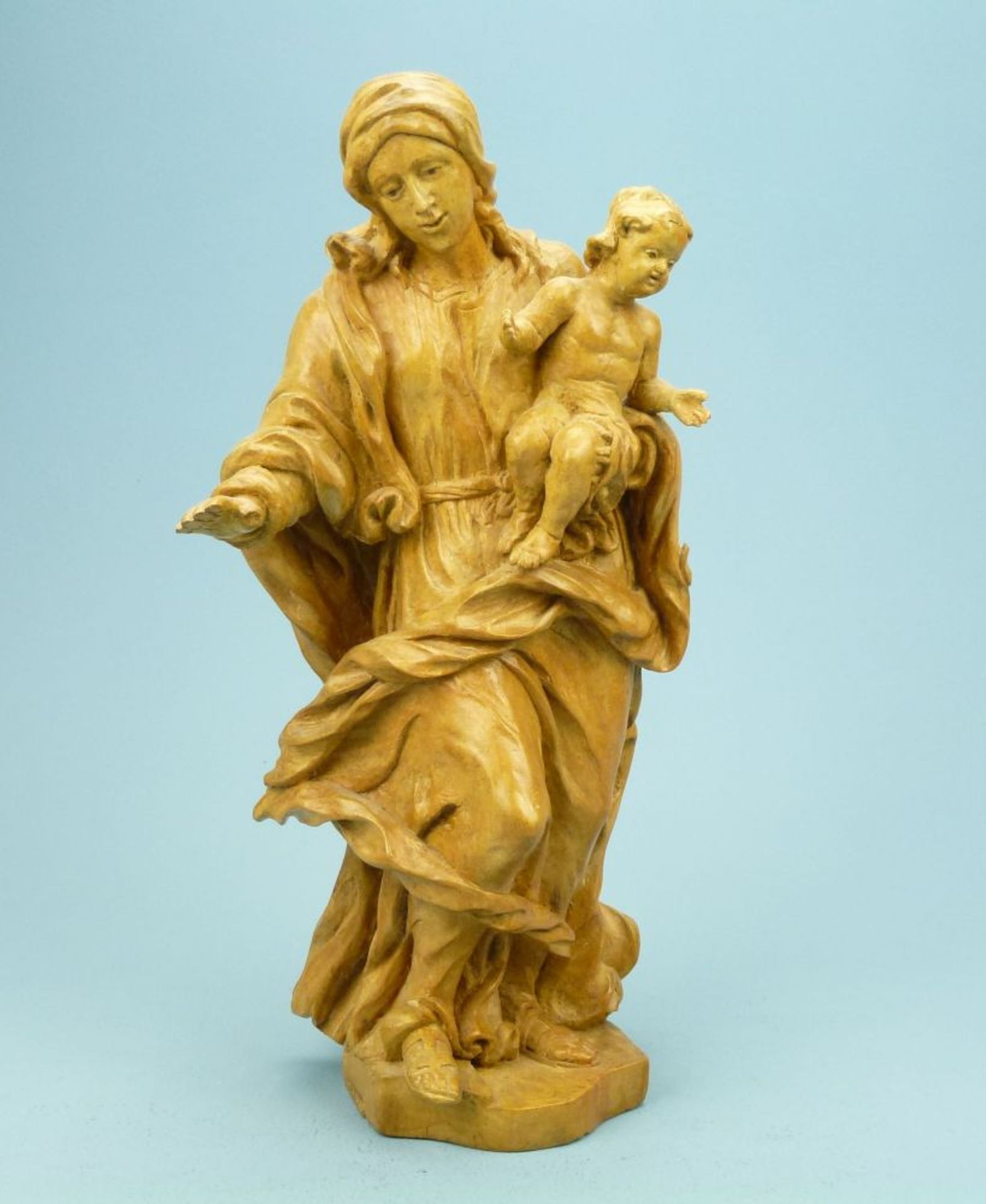 Marienskulptur, 18./19.Jh.Linde geschnitzt, gefasst, stehende Maria mit Jesusknaben auf dem Arm,