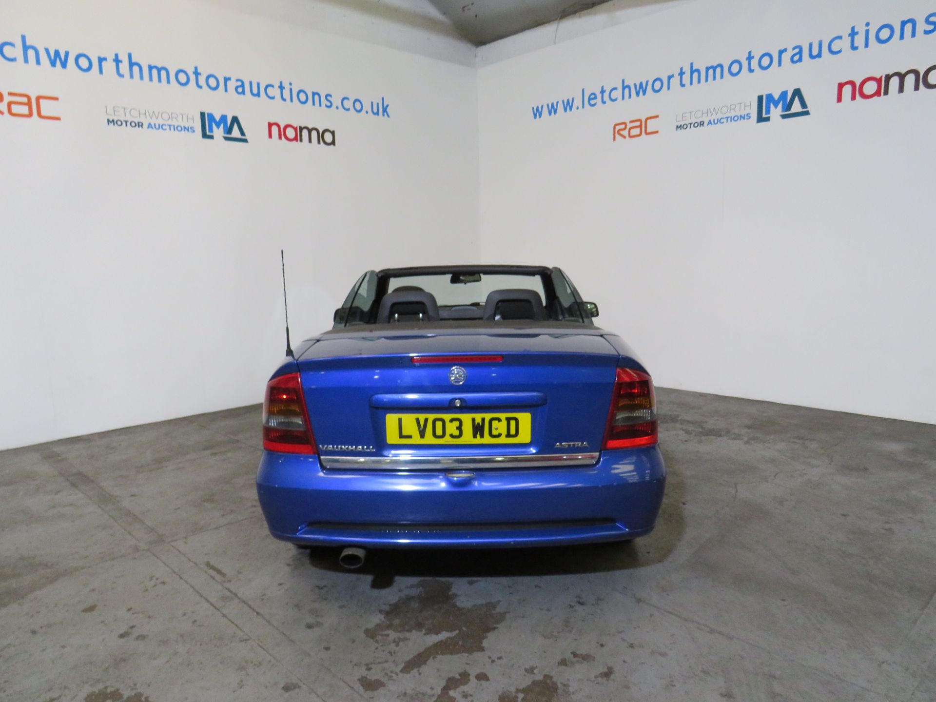 2003 Vauxhall Astra Coupe Convertible Manual - 1598cc - Image 10 of 15