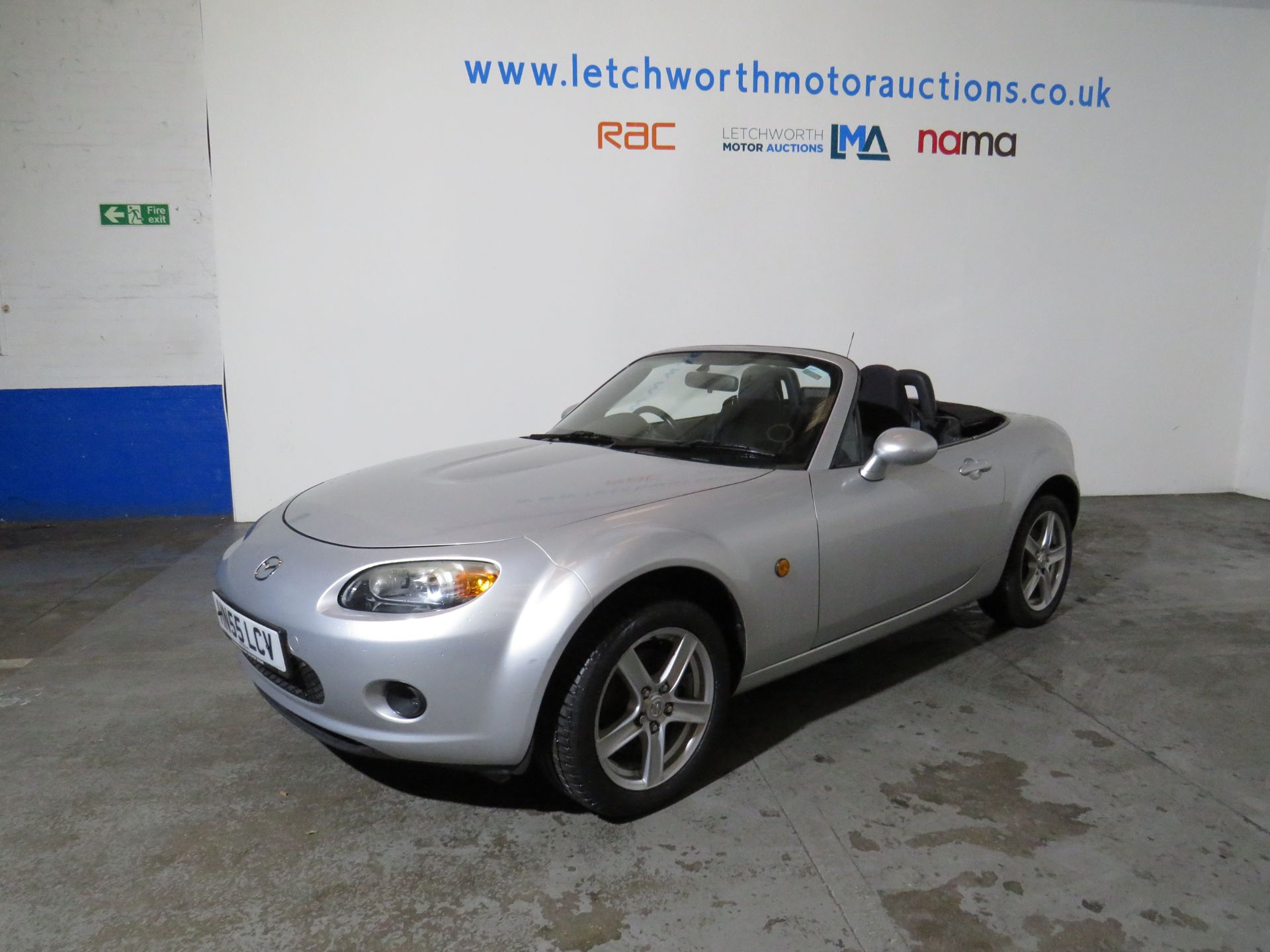 2005 Mazda MX-5 - 1999cc - Image 6 of 15