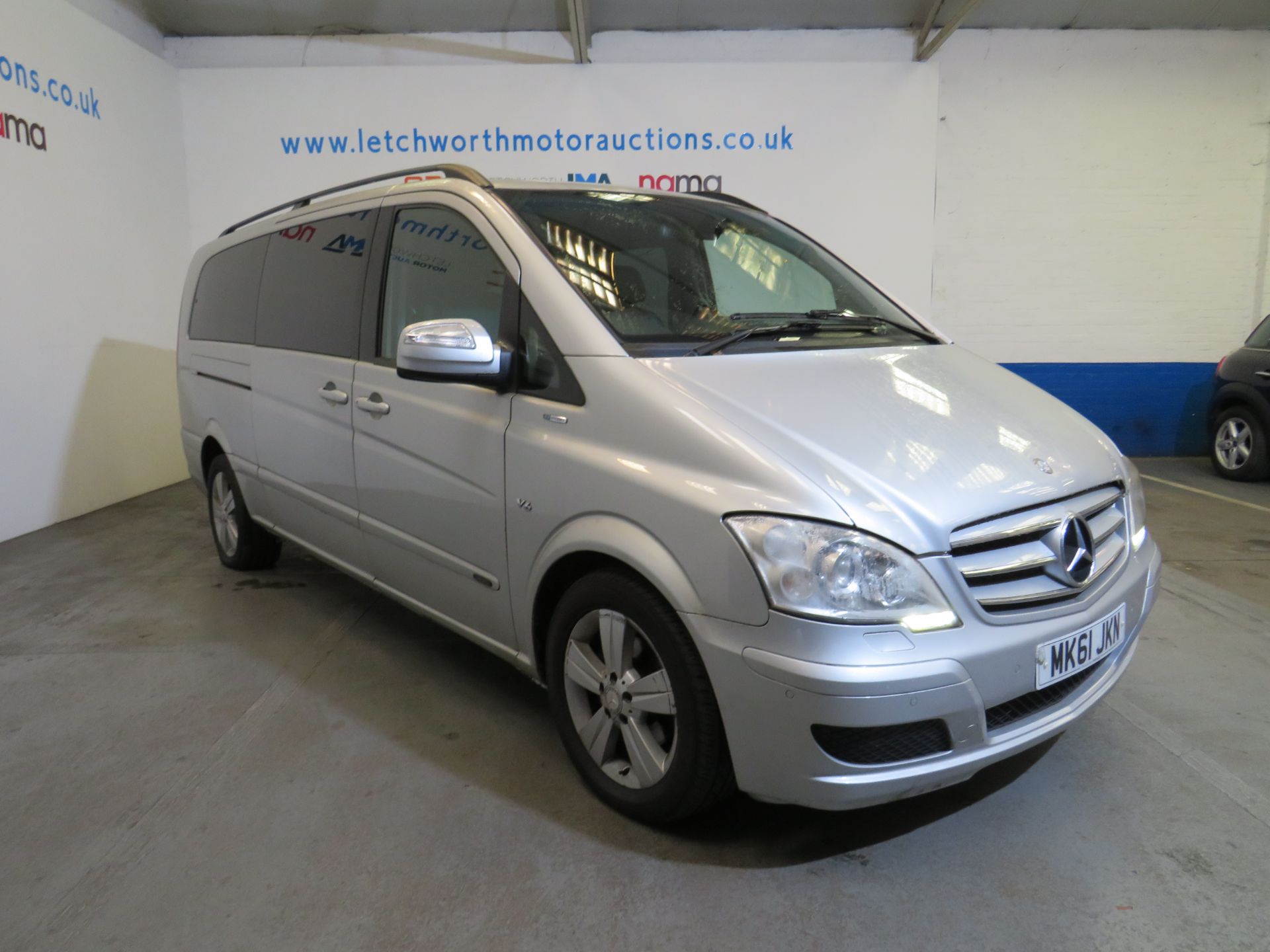 2011 Mercedes Benz Viano Ambient 3.0 CDI Blue Auto 8 Seater - 2987cc