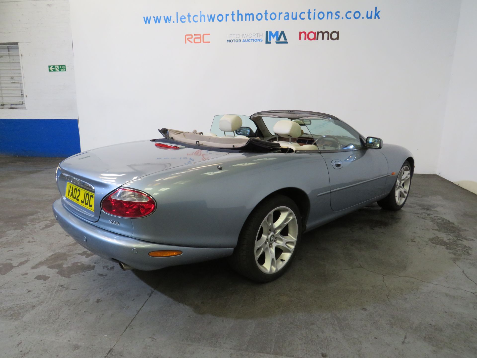 2002 Jagaur XK8 Convertible Auto - 3996cc - Image 11 of 15