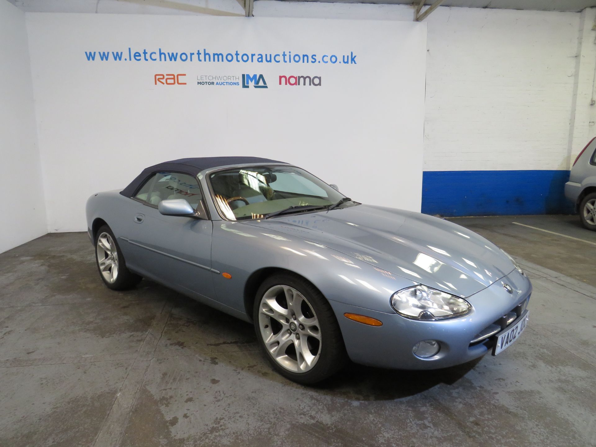 2002 Jagaur XK8 Convertible Auto - 3996cc - Image 2 of 15