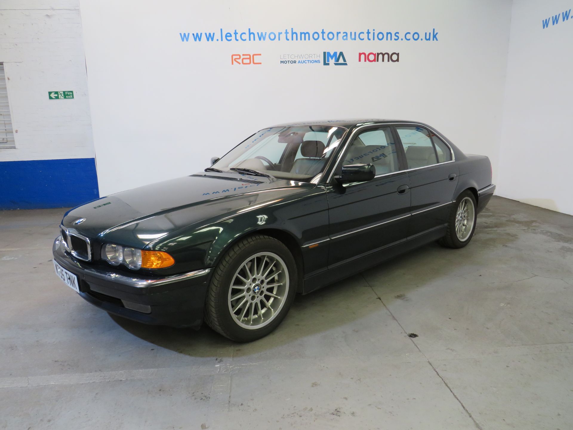 2000 BMW 735i Auto - 3498cc - Image 3 of 22