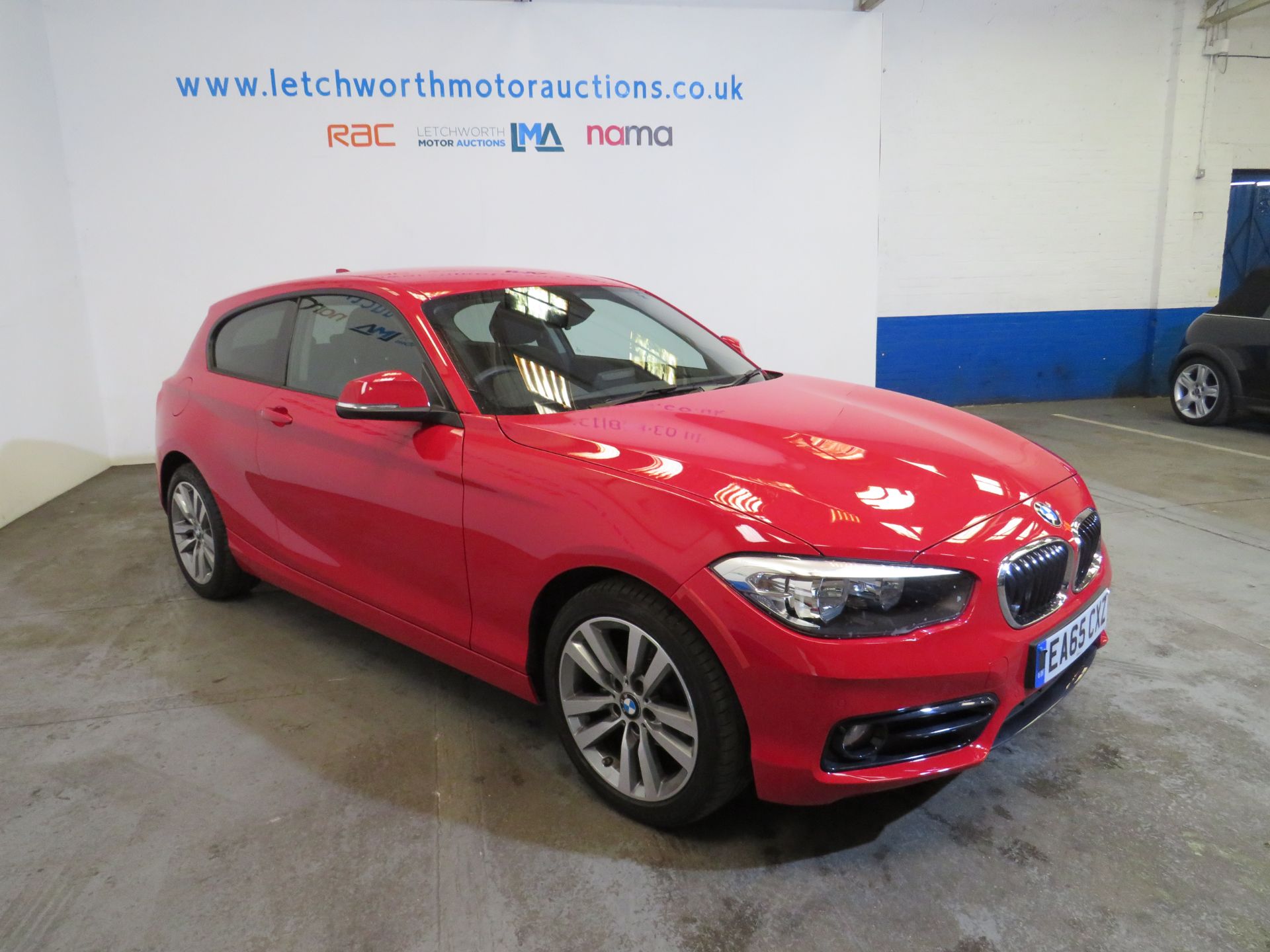 2015 BMW 118i Sport - 1499cc