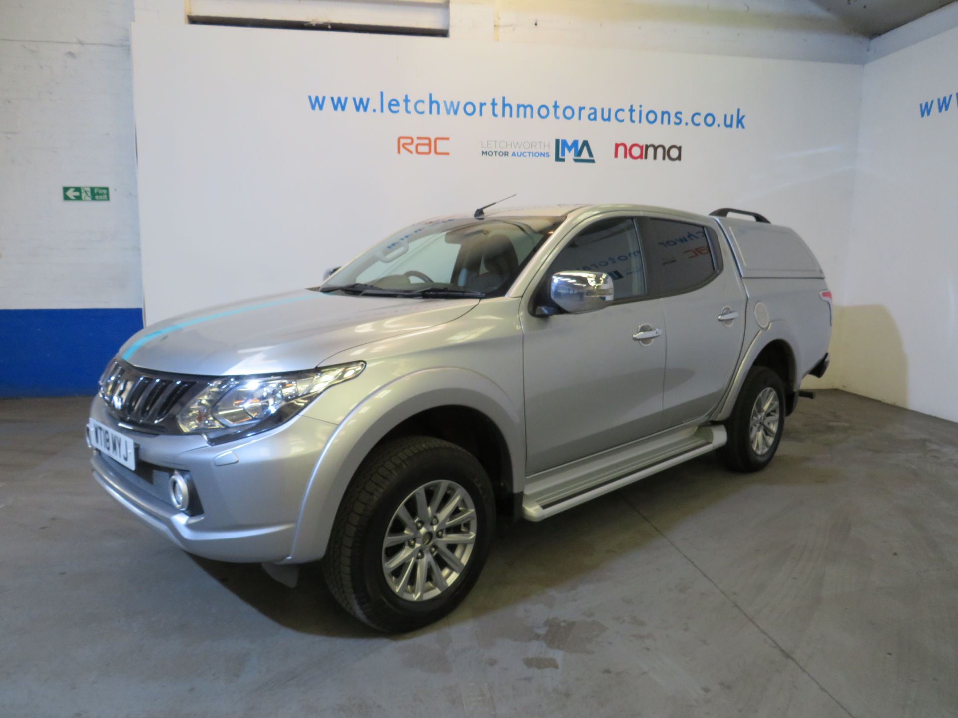 2018 Mitsubishi L200 Barbarian DI-D Auto - 2442cc *PLUS VAT* - Image 3 of 10