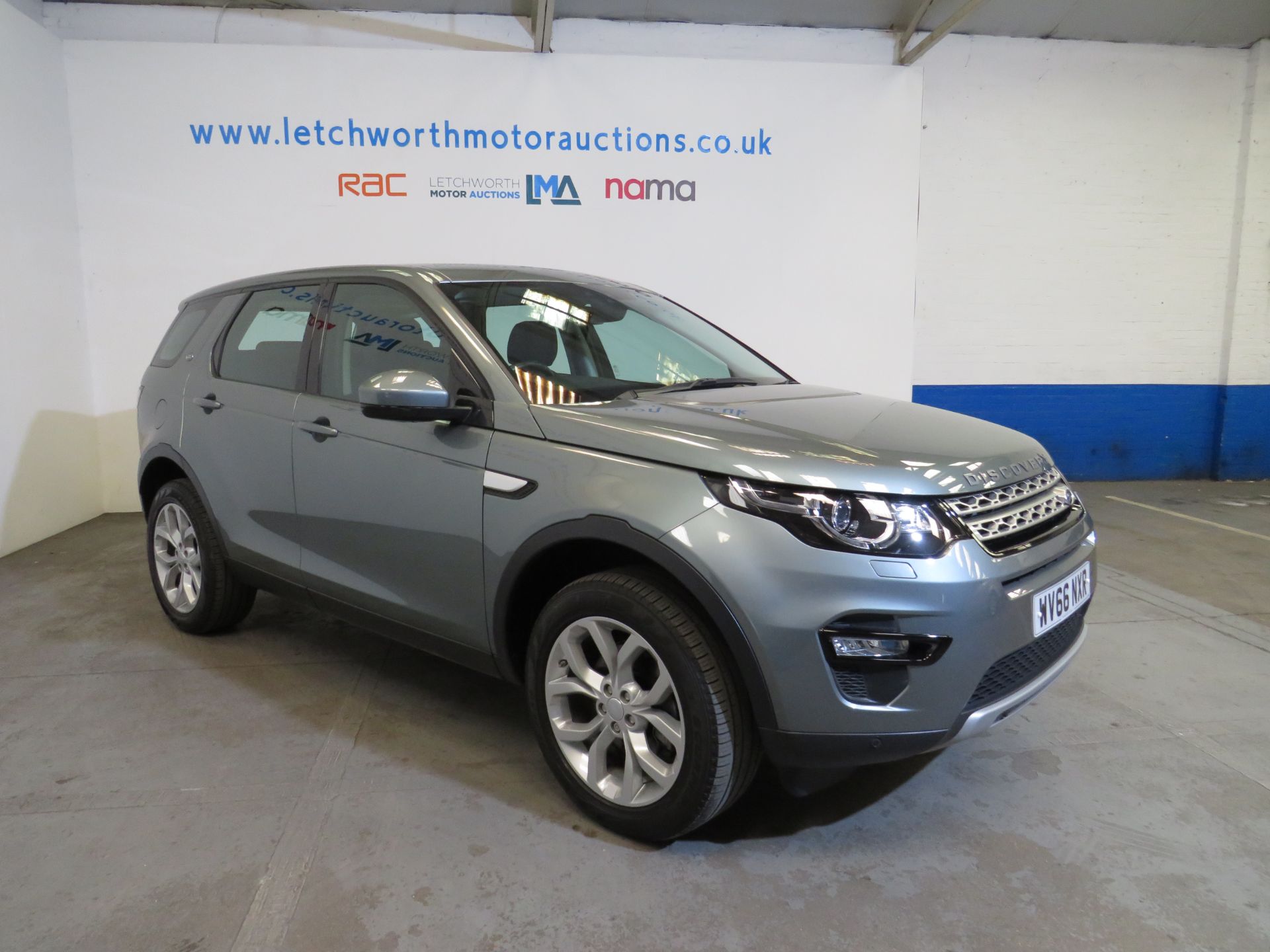 2016 Land Rover Discovery Sport HSE - 1999cc