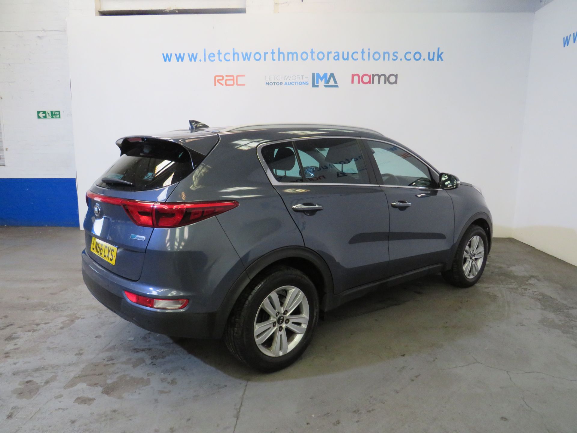 2016 Kia Sportage 2 CRDI ISG - 1685cc - Image 6 of 9