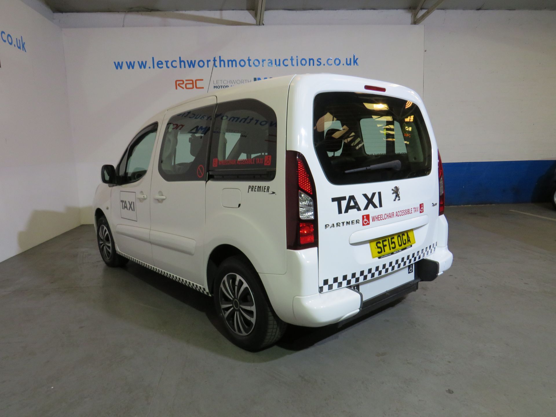 2015 Peugeot Premier S Wheelchair Accessible - 1560cc *NO VAT* - Image 4 of 14