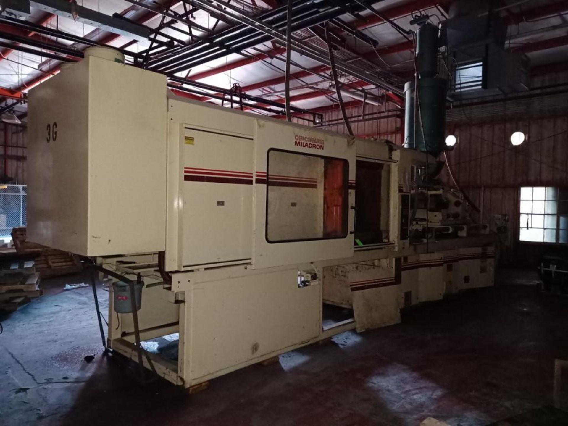 Cincinnati Milicron Mdl. CAM AC VCC Injection Molding Machine