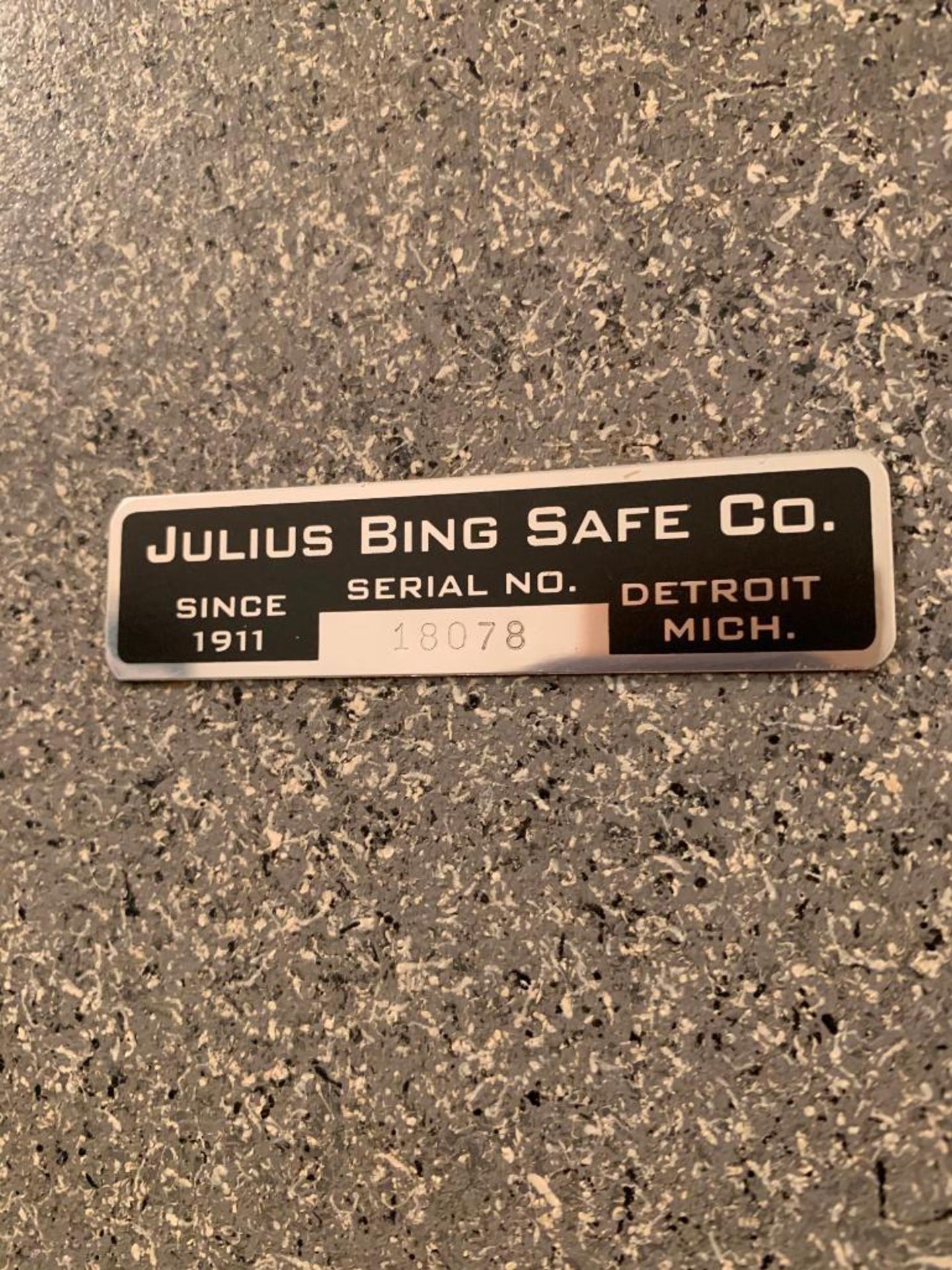 Julius Bing Safe Co. Safe - Image 2 of 3