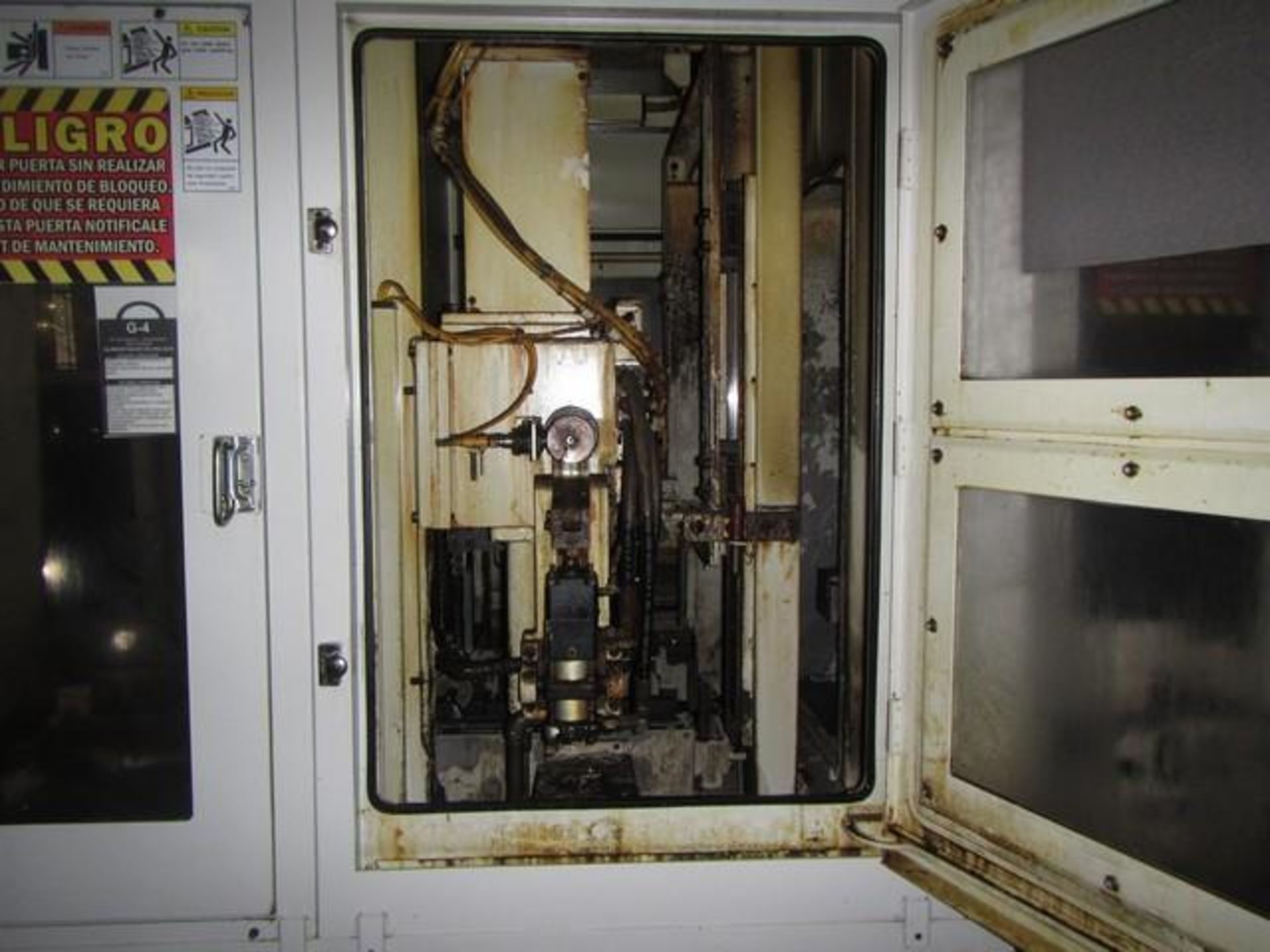 Horizontal CNC Machining Center - Image 11 of 15