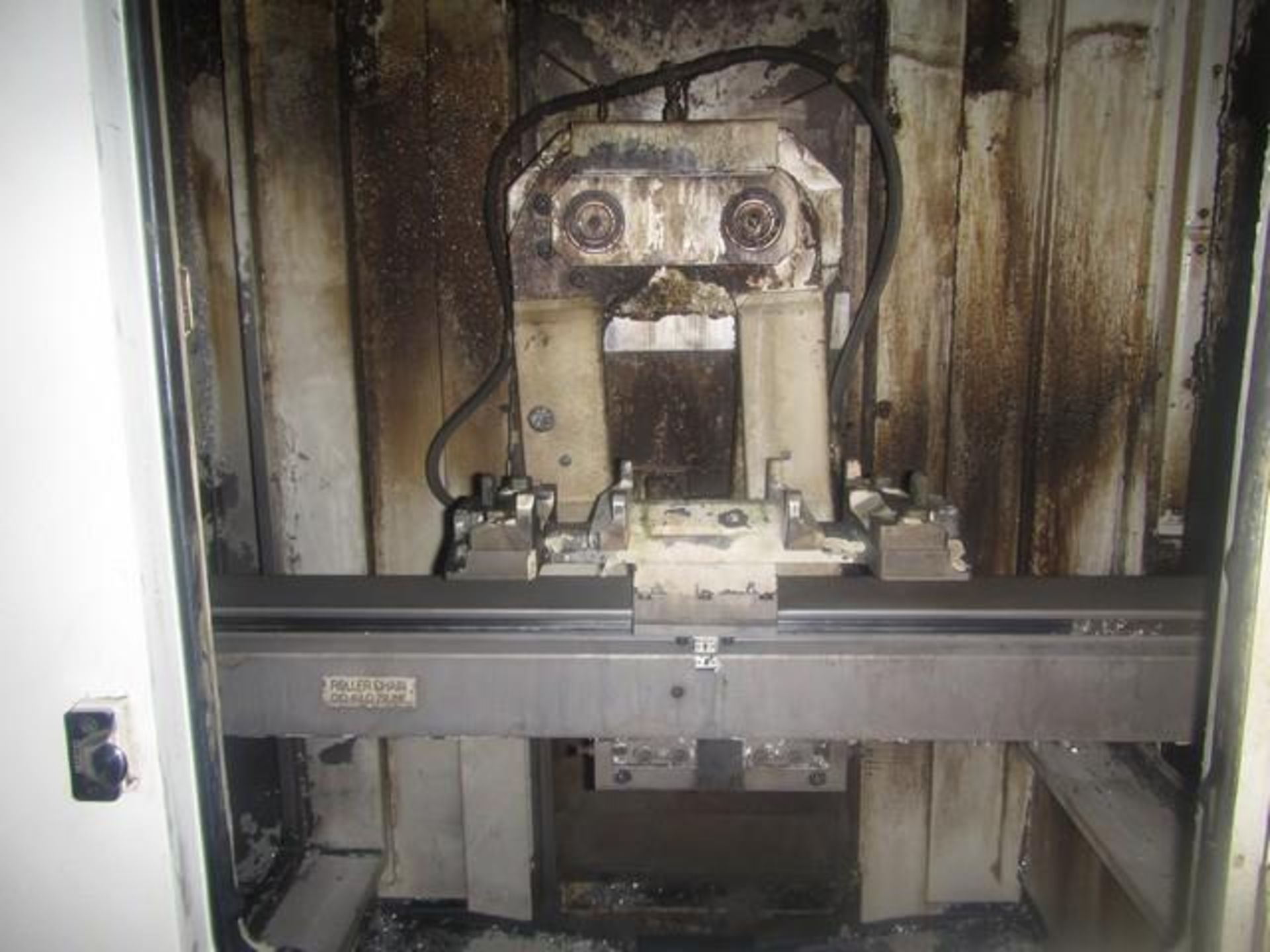 Horizontal CNC Machining Center - Image 6 of 17