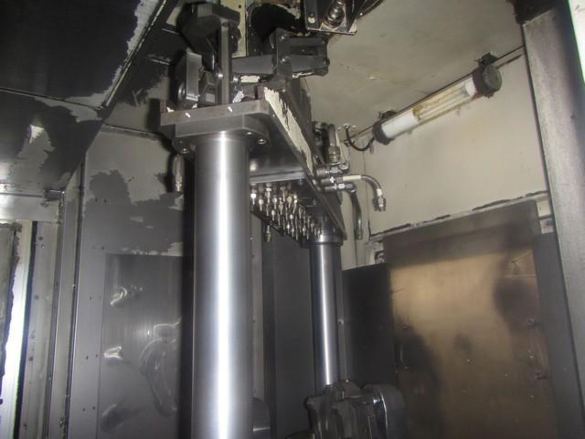 Horizontal CNC Machining Center - Image 10 of 18