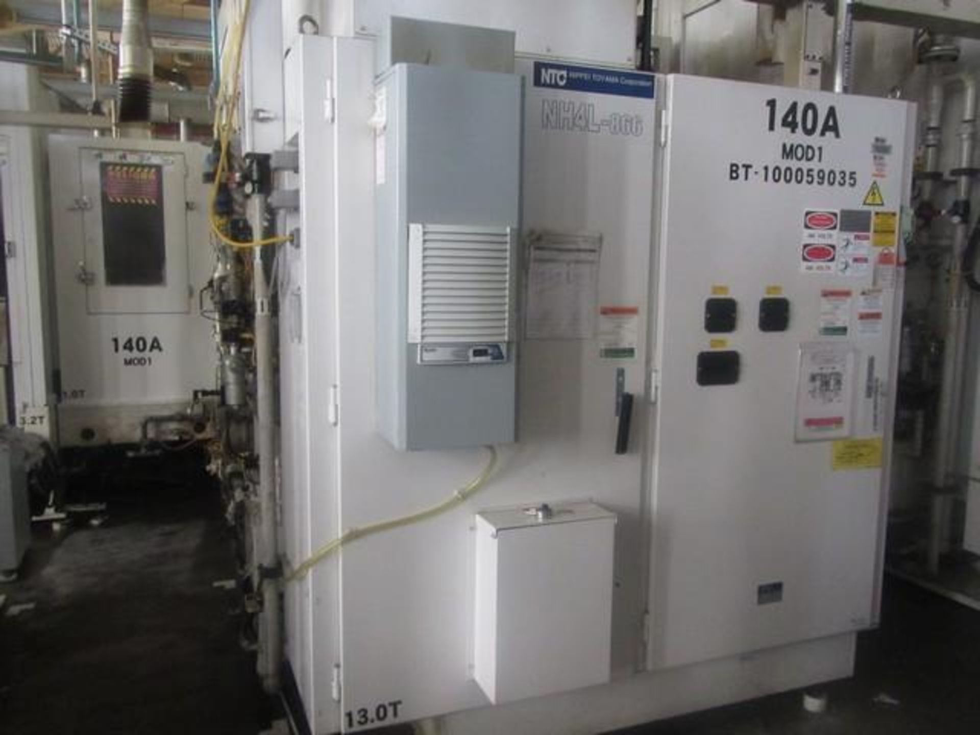 Horizontal CNC Machining Center