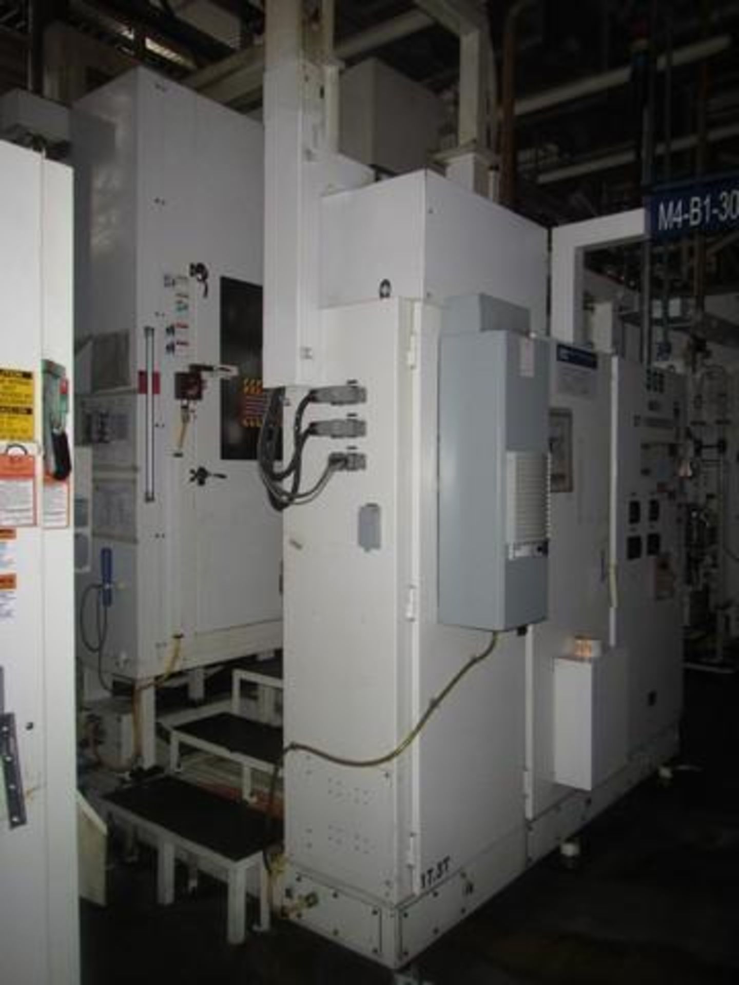 Horizontal CNC Machining Center - Image 4 of 28