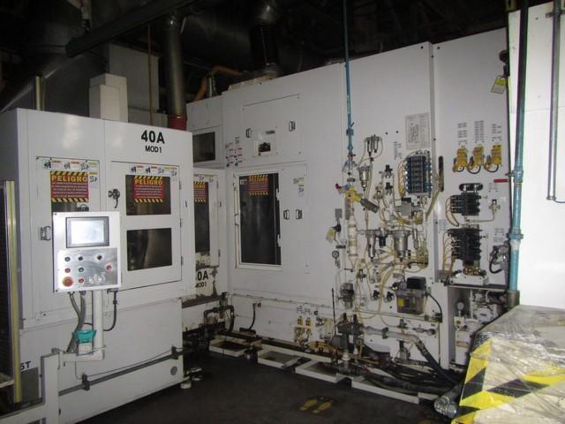 Horizontal CNC Machining Center - Image 5 of 15