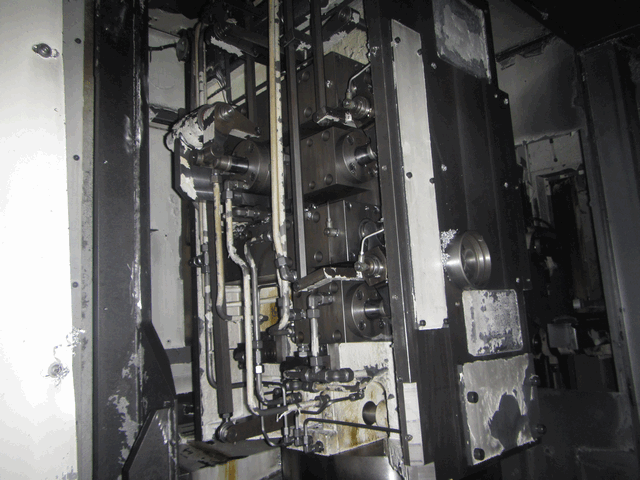 Horizontal CNC Machining Center - Image 10 of 17