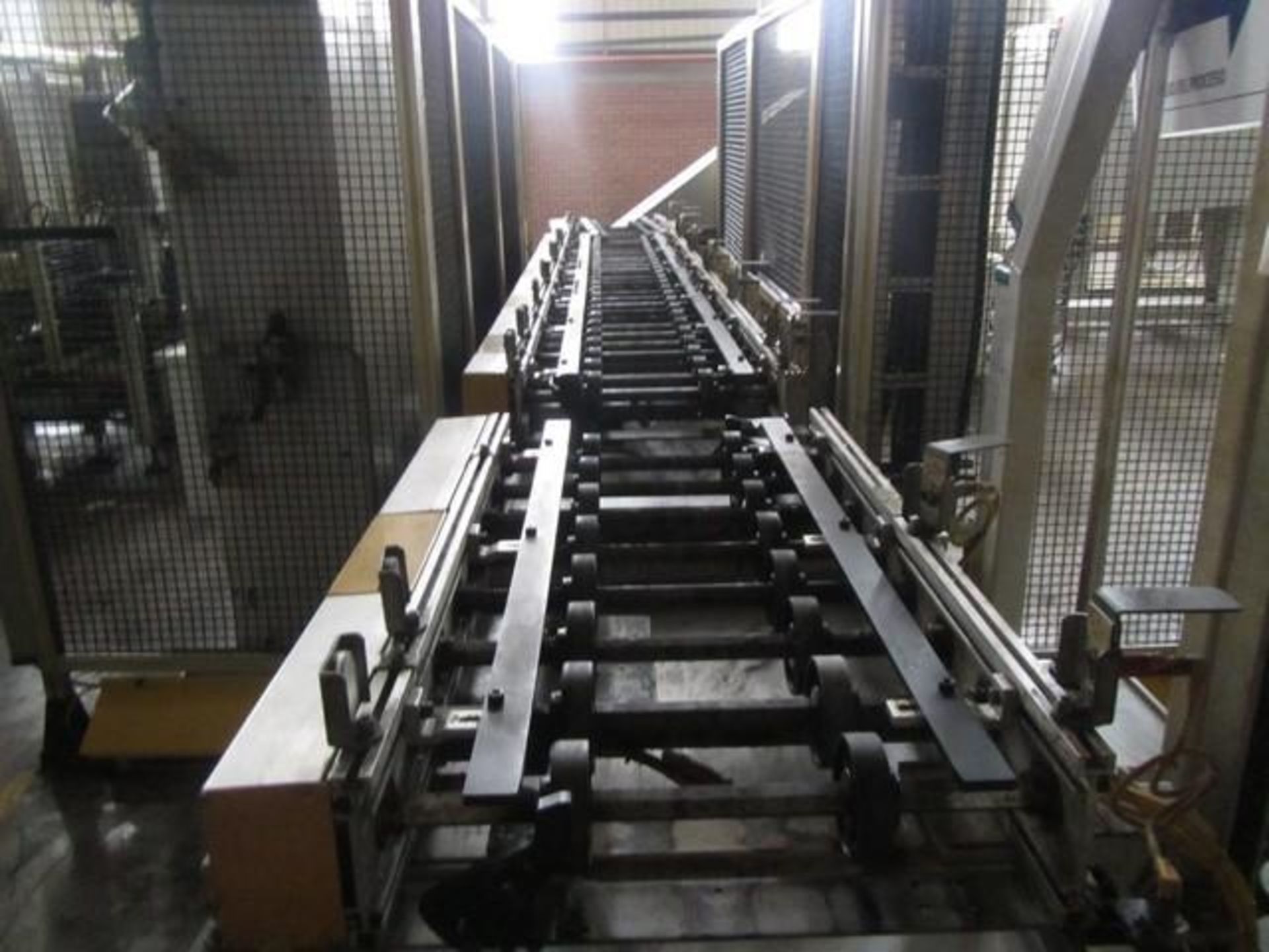 Load Conveyor - Image 3 of 8