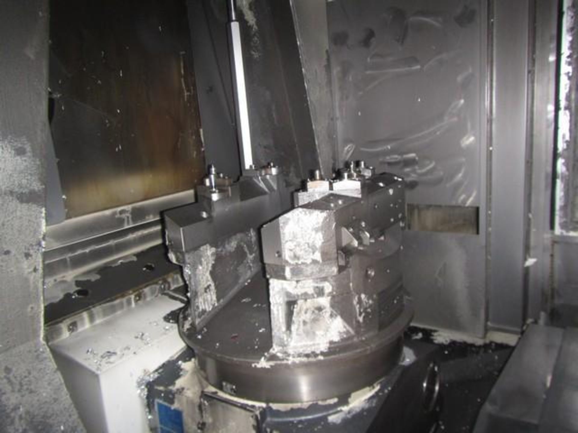 Horizontal CNC Machining Center - Image 7 of 15