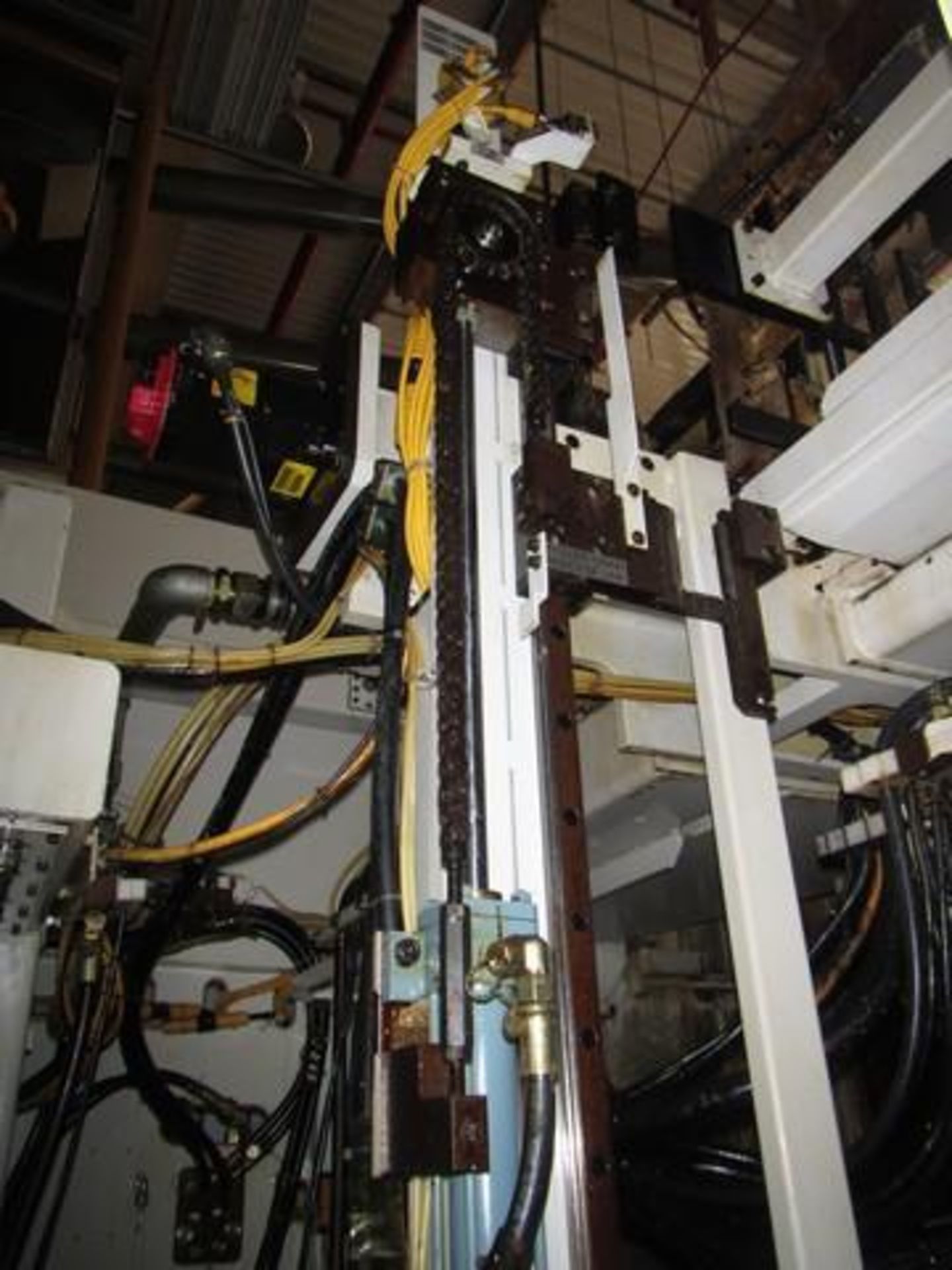 Horizontal CNC Machining Center - Image 10 of 20