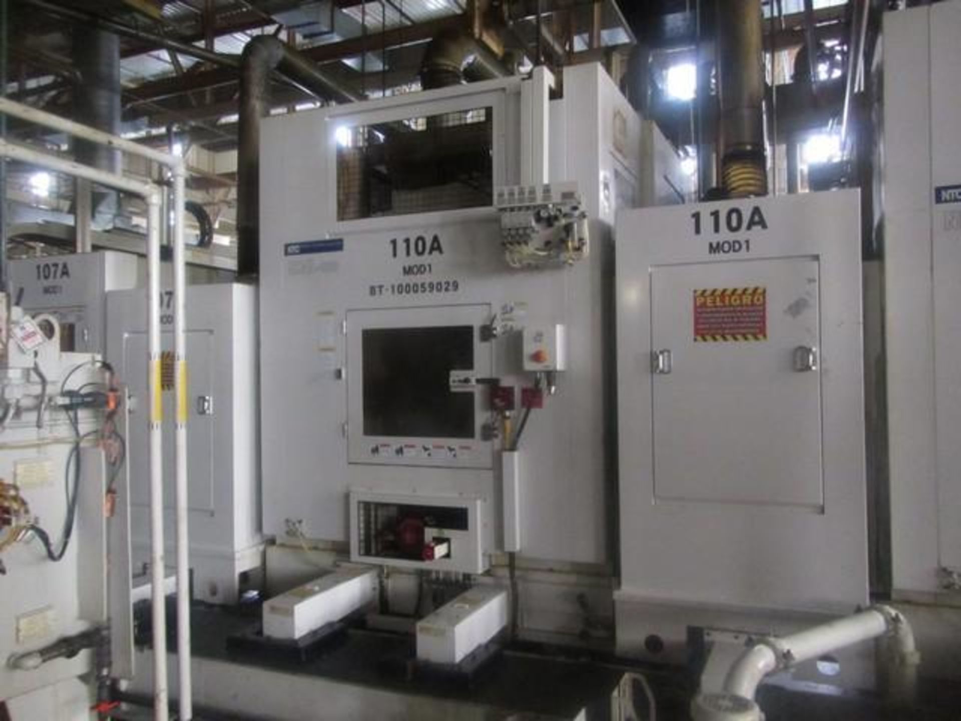 Horizontal CNC Machining Center - Image 4 of 17